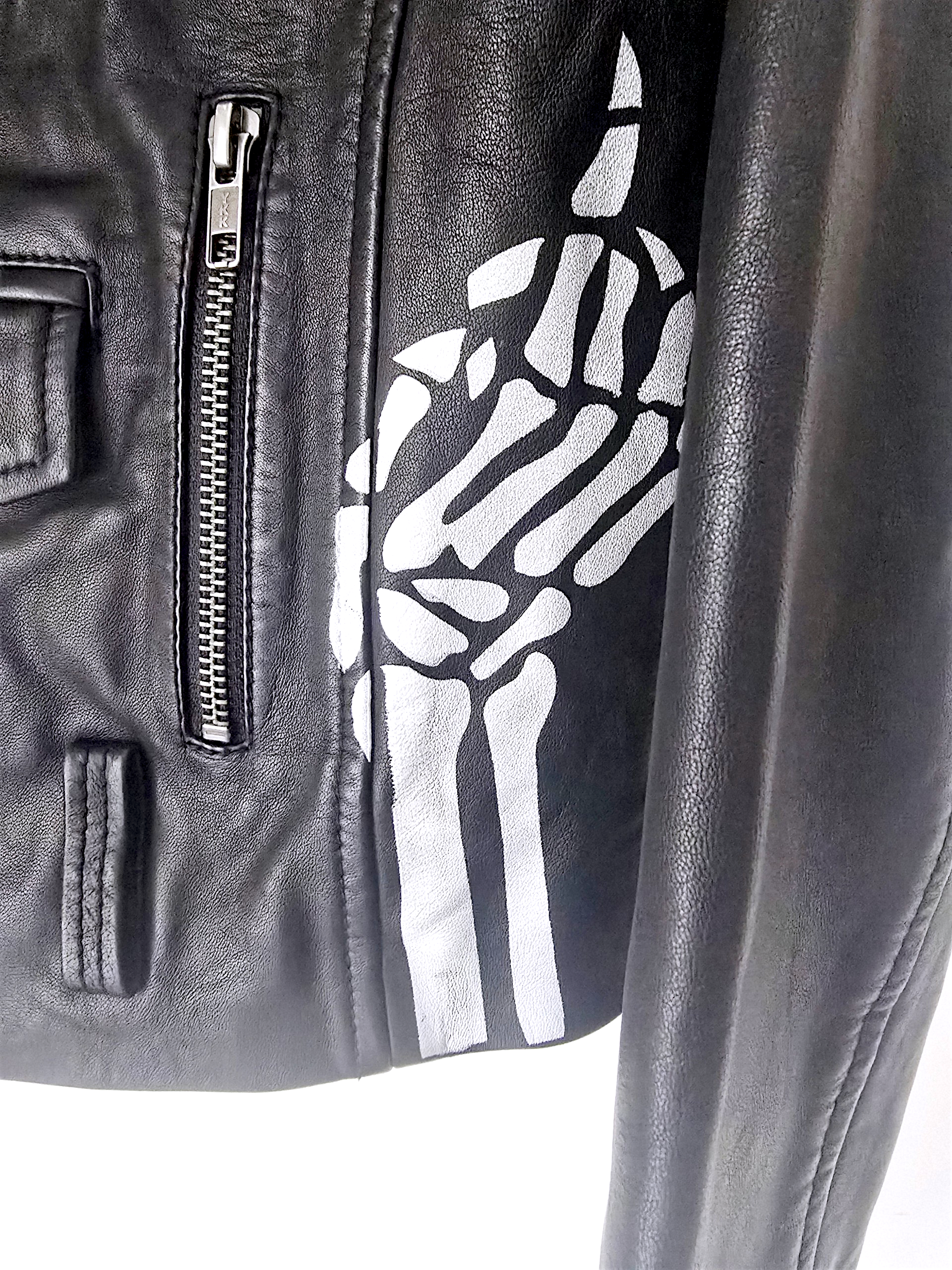 Perfecto noir 100% cuir à tags - 𝐌𝐚𝐫𝐢𝐧𝐚𝟒𝟒𝐟𝐚𝐦𝐢𝐥𝐲