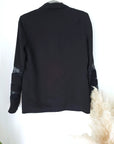 Veste noire à manches ajourées - 𝐌𝐚𝐫𝐢𝐧𝐚𝟒𝟒𝐟𝐚𝐦𝐢𝐥𝐲
