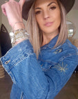 Veste brodée en jean bleu - 𝐌𝐚𝐫𝐢𝐧𝐚𝟒𝟒𝐟𝐚𝐦𝐢𝐥𝐲