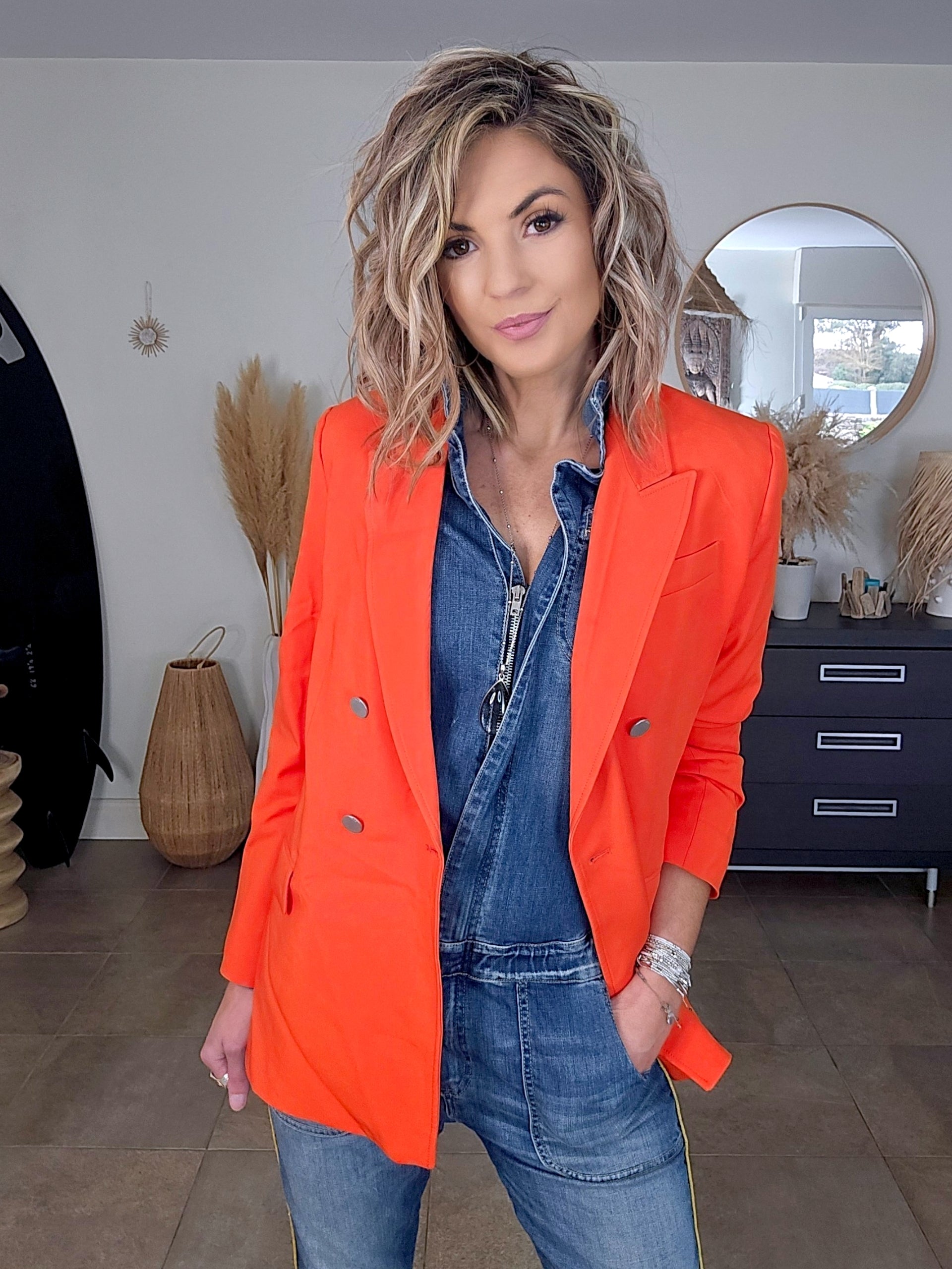 Blazer orange - 𝐌𝐚𝐫𝐢𝐧𝐚𝟒𝟒𝐟𝐚𝐦𝐢𝐥𝐲