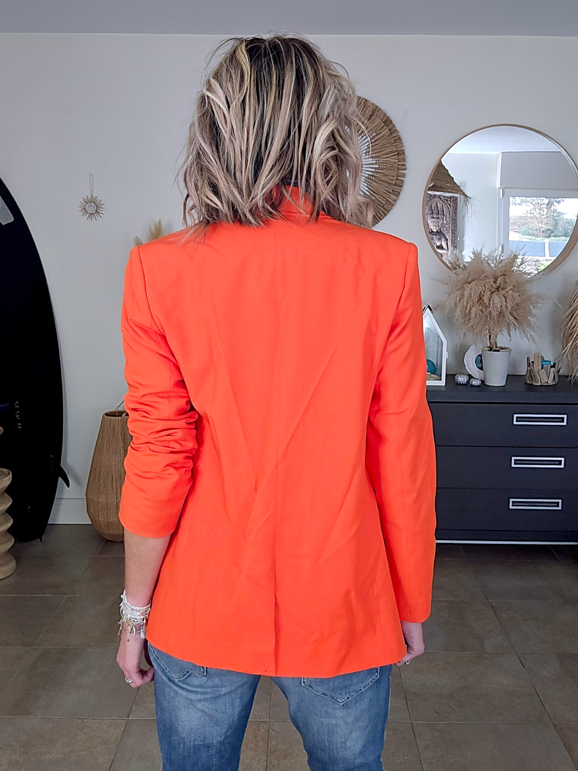 Blazer orange - 𝐌𝐚𝐫𝐢𝐧𝐚𝟒𝟒𝐟𝐚𝐦𝐢𝐥𝐲