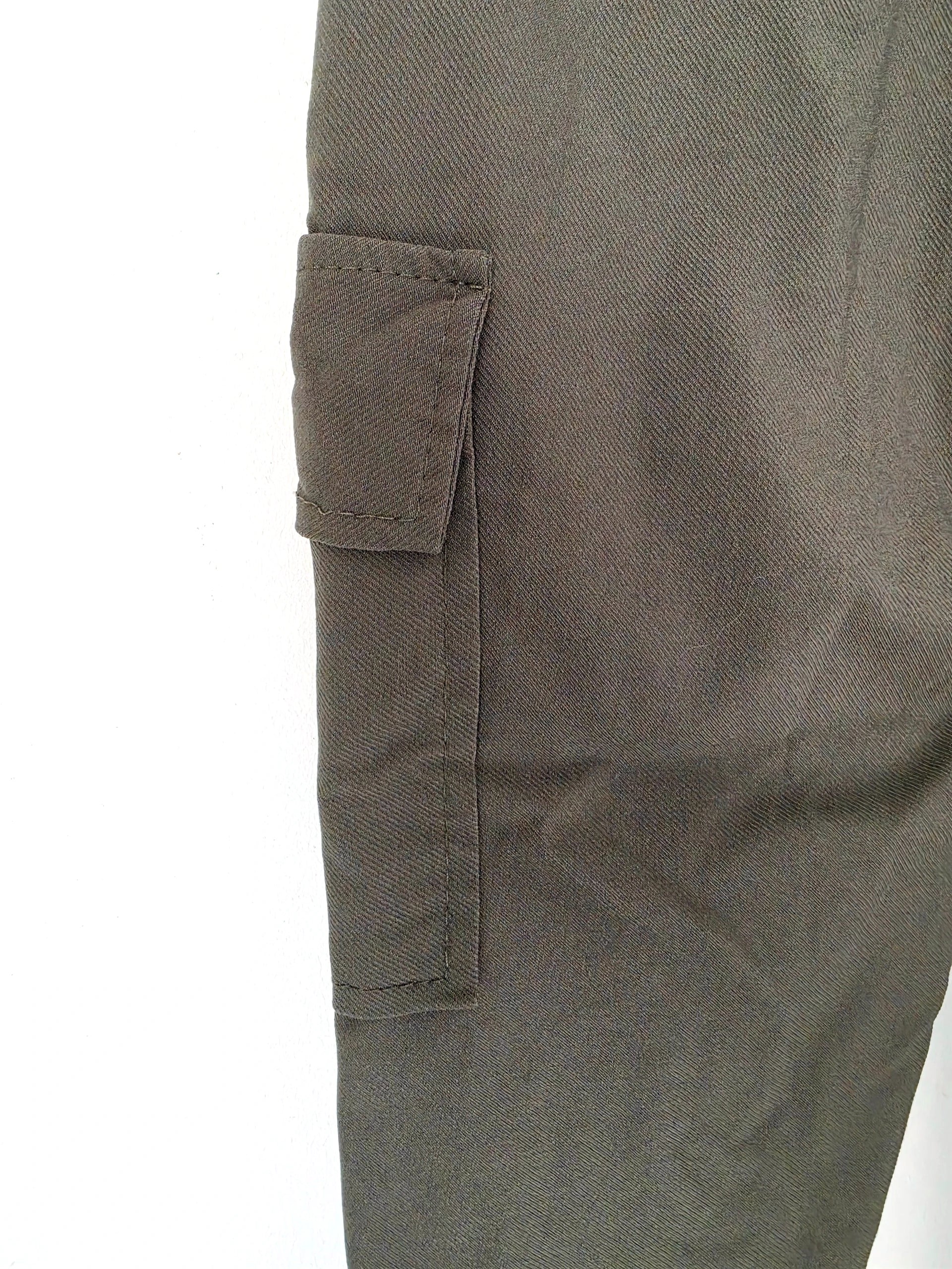 Pantalon cargo kaki - 𝐌𝐚𝐫𝐢𝐧𝐚𝟒𝟒𝐟𝐚𝐦𝐢𝐥𝐲