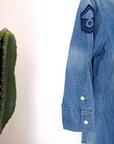 Chemise en jean headshot - 𝐌𝐚𝐫𝐢𝐧𝐚𝟒𝟒𝐟𝐚𝐦𝐢𝐥𝐲