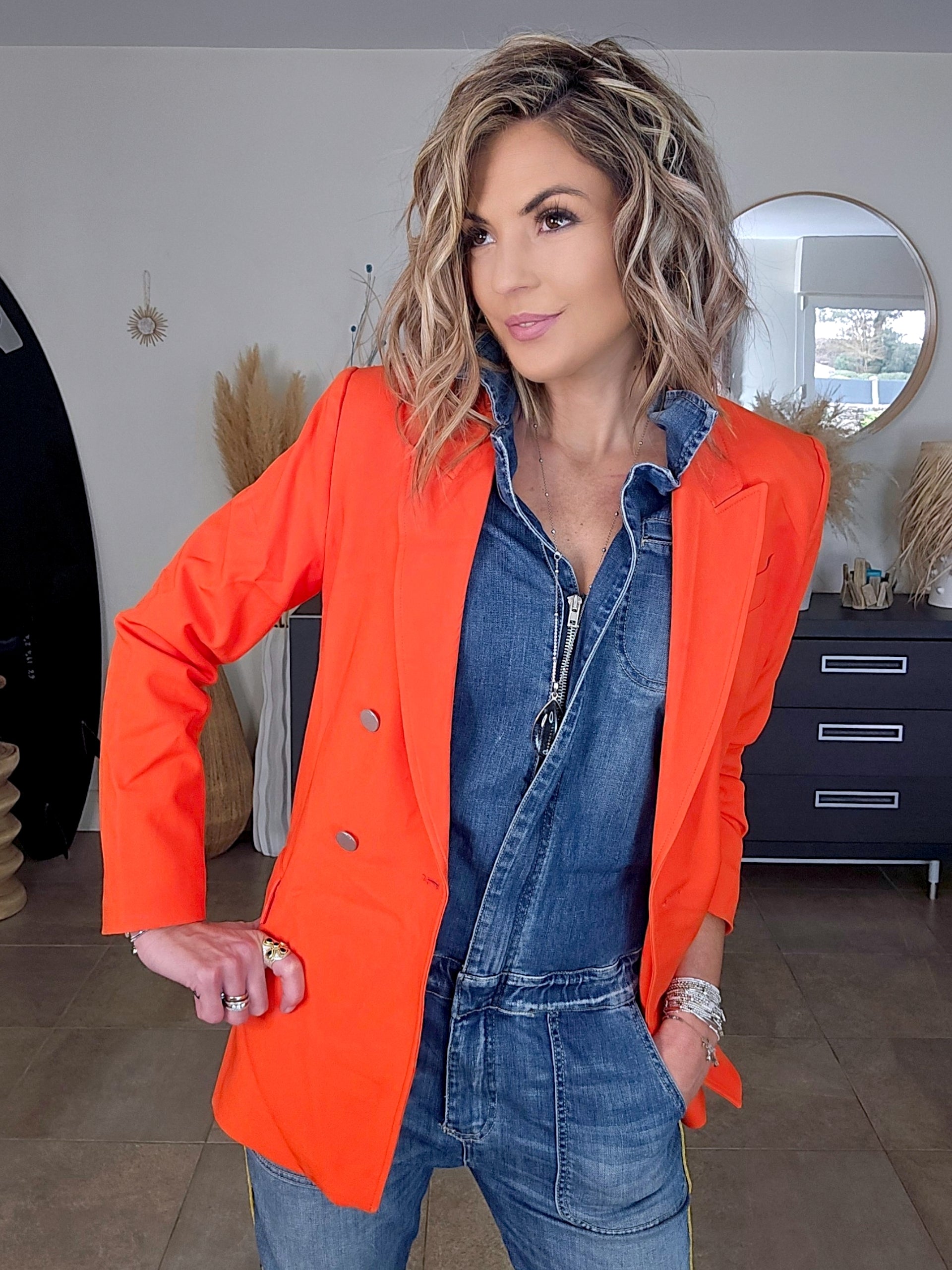 Blazer orange - 𝐌𝐚𝐫𝐢𝐧𝐚𝟒𝟒𝐟𝐚𝐦𝐢𝐥𝐲