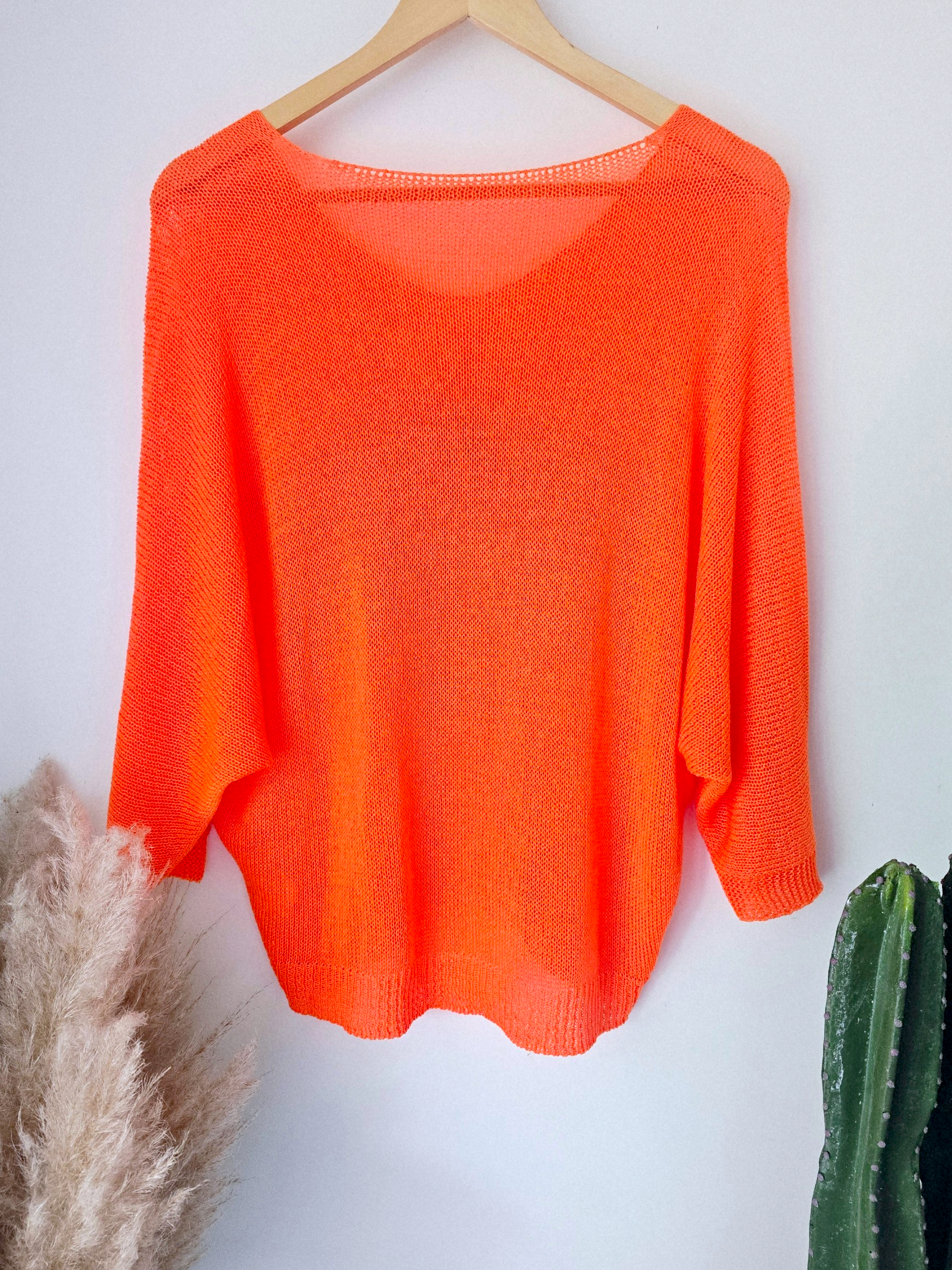 Pull orange fluo bohème - 𝐌𝐚𝐫𝐢𝐧𝐚𝟒𝟒𝐟𝐚𝐦𝐢𝐥𝐲