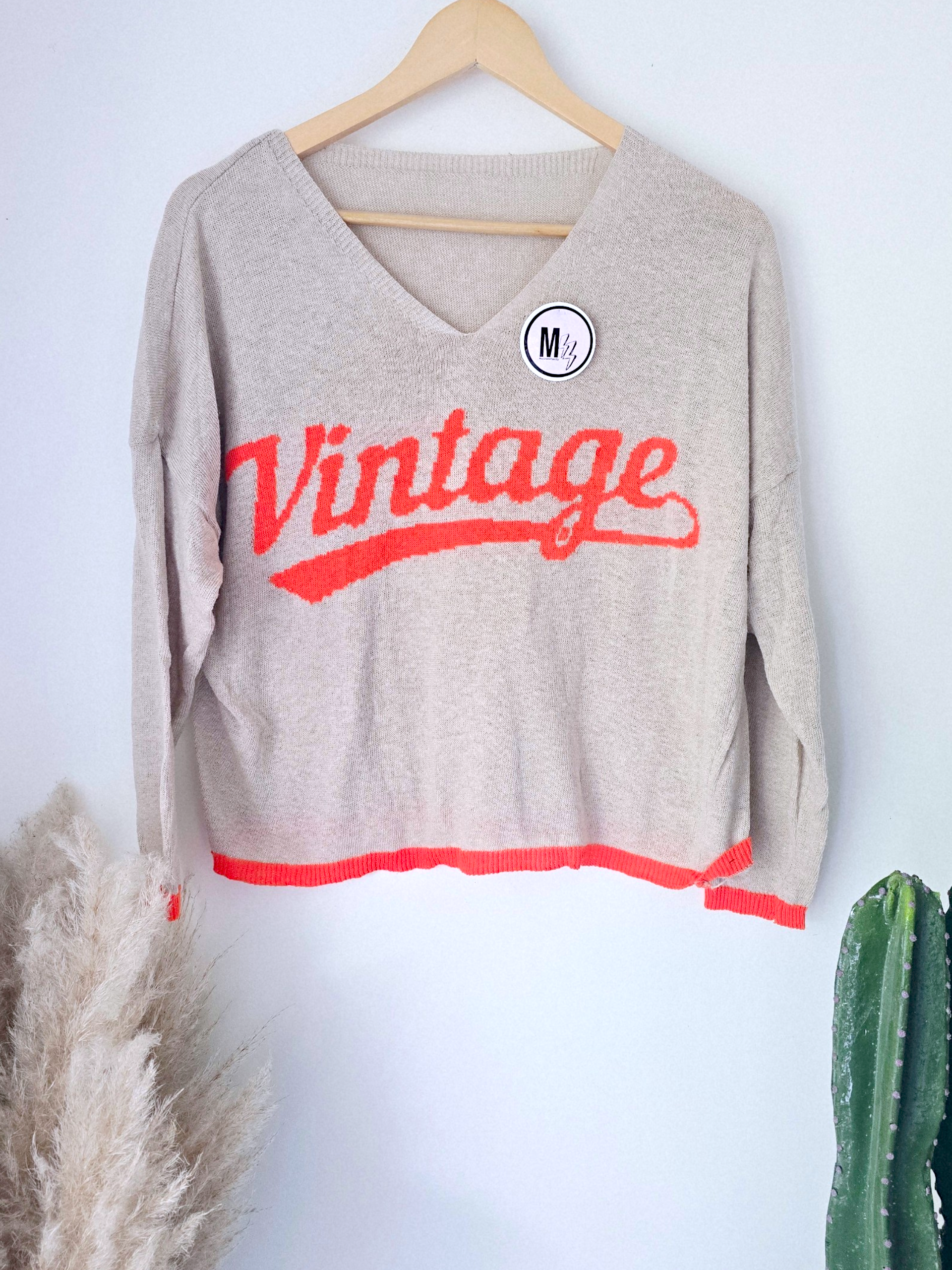Pull beige vintage orange fluo - 𝐌𝐚𝐫𝐢𝐧𝐚𝟒𝟒𝐟𝐚𝐦𝐢𝐥𝐲