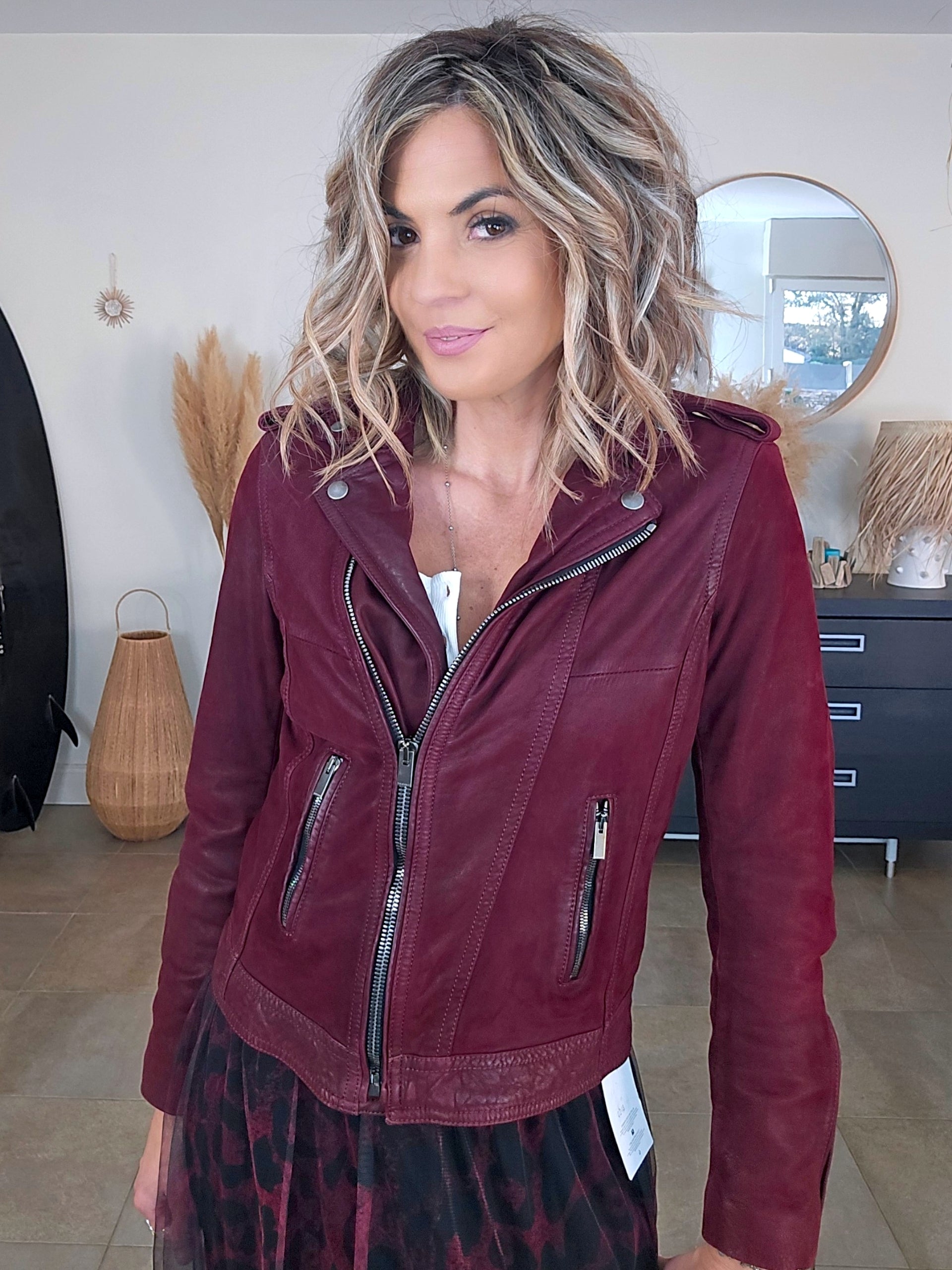 Perfecto aubergine 100% cuir - 𝐌𝐚𝐫𝐢𝐧𝐚𝟒𝟒𝐟𝐚𝐦𝐢𝐥𝐲