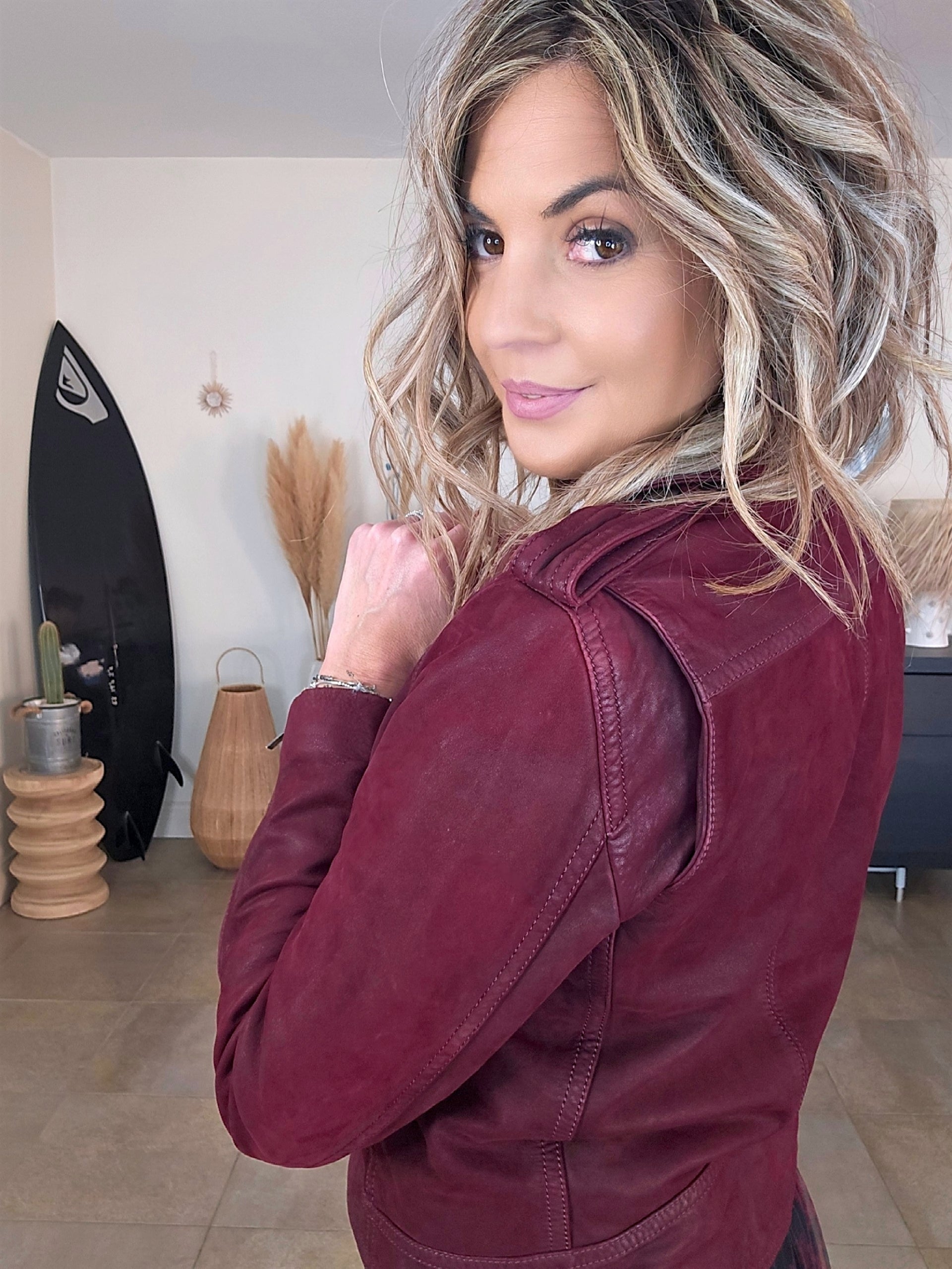 Perfecto aubergine 100% cuir - 𝐌𝐚𝐫𝐢𝐧𝐚𝟒𝟒𝐟𝐚𝐦𝐢𝐥𝐲