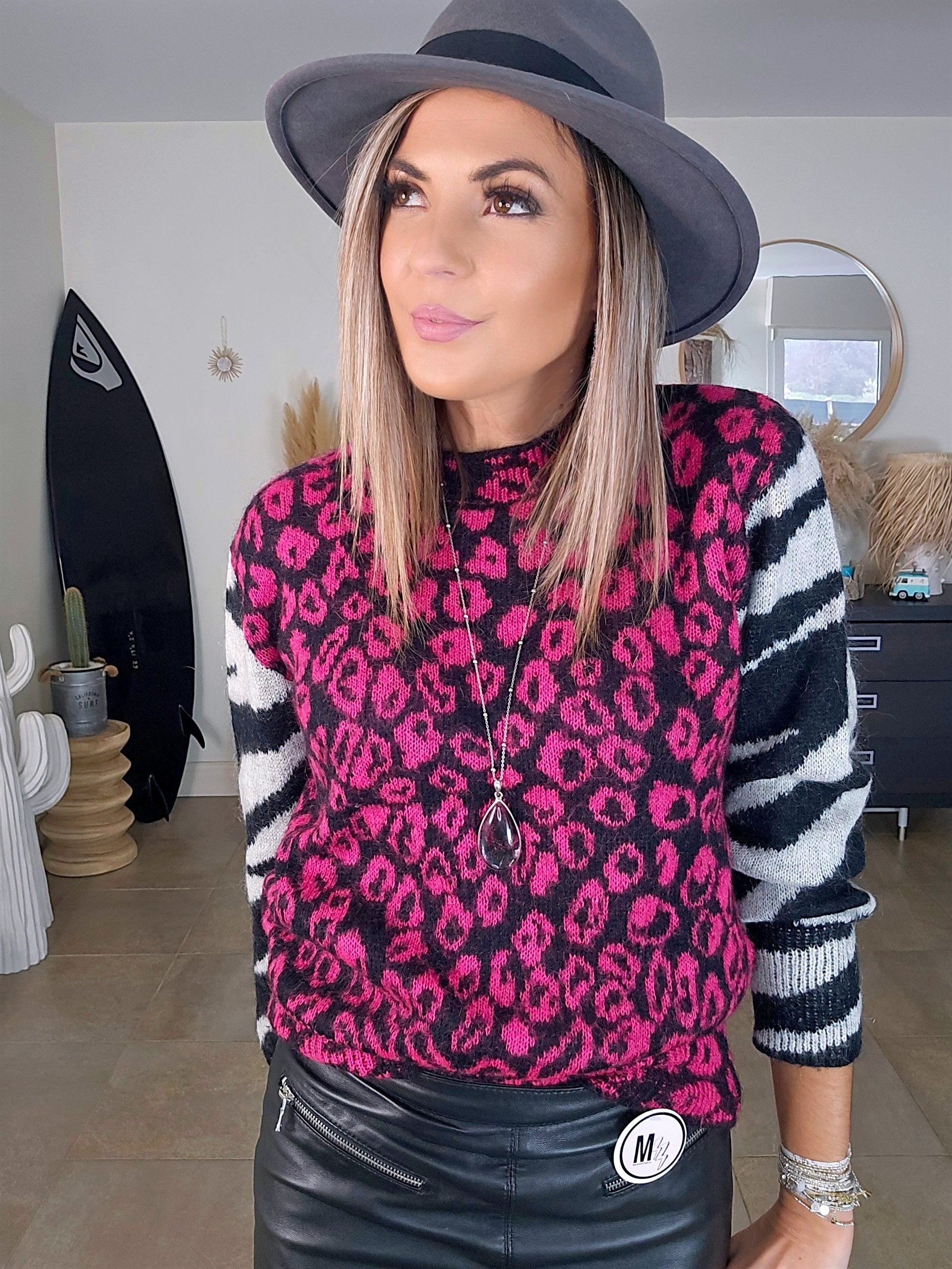 Pull chaud à imprimé léopard rose fuchsia - 𝐌𝐚𝐫𝐢𝐧𝐚𝟒𝟒𝐟𝐚𝐦𝐢𝐥𝐲