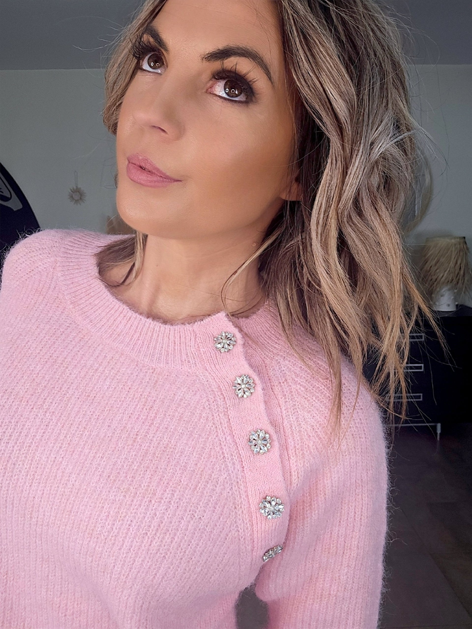 Pull rose à maille chaude - 𝐌𝐚𝐫𝐢𝐧𝐚𝟒𝟒𝐟𝐚𝐦𝐢𝐥𝐲