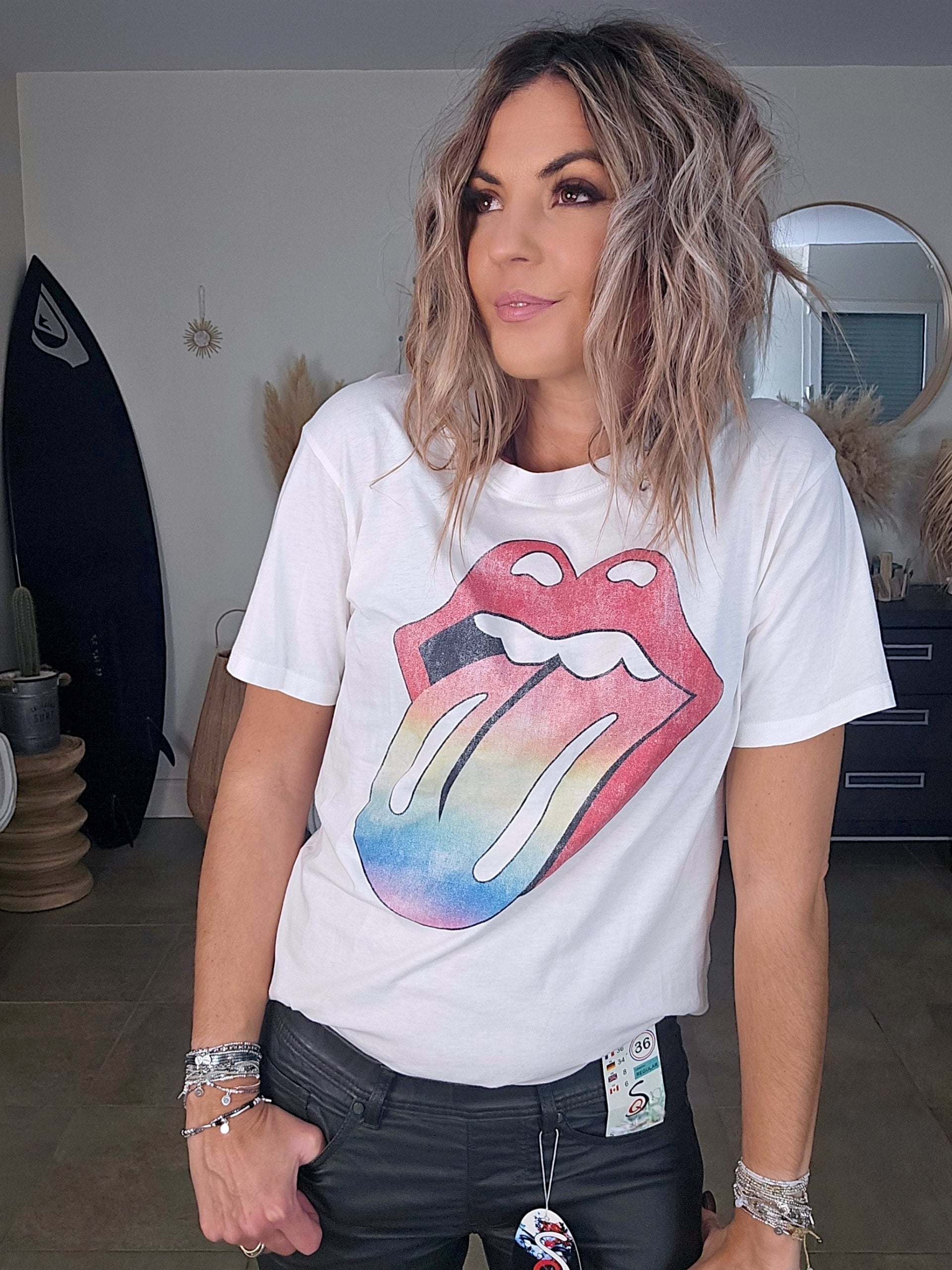 Tee-shirt blanc Rolling Stone - 𝐌𝐚𝐫𝐢𝐧𝐚𝟒𝟒𝐟𝐚𝐦𝐢𝐥𝐲