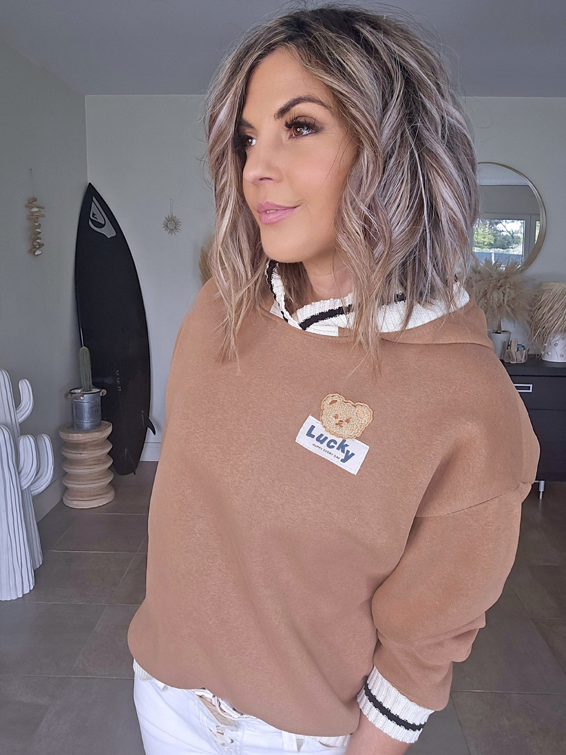Sweat lucky beige tabac - 𝐌𝐚𝐫𝐢𝐧𝐚𝟒𝟒𝐟𝐚𝐦𝐢𝐥𝐲