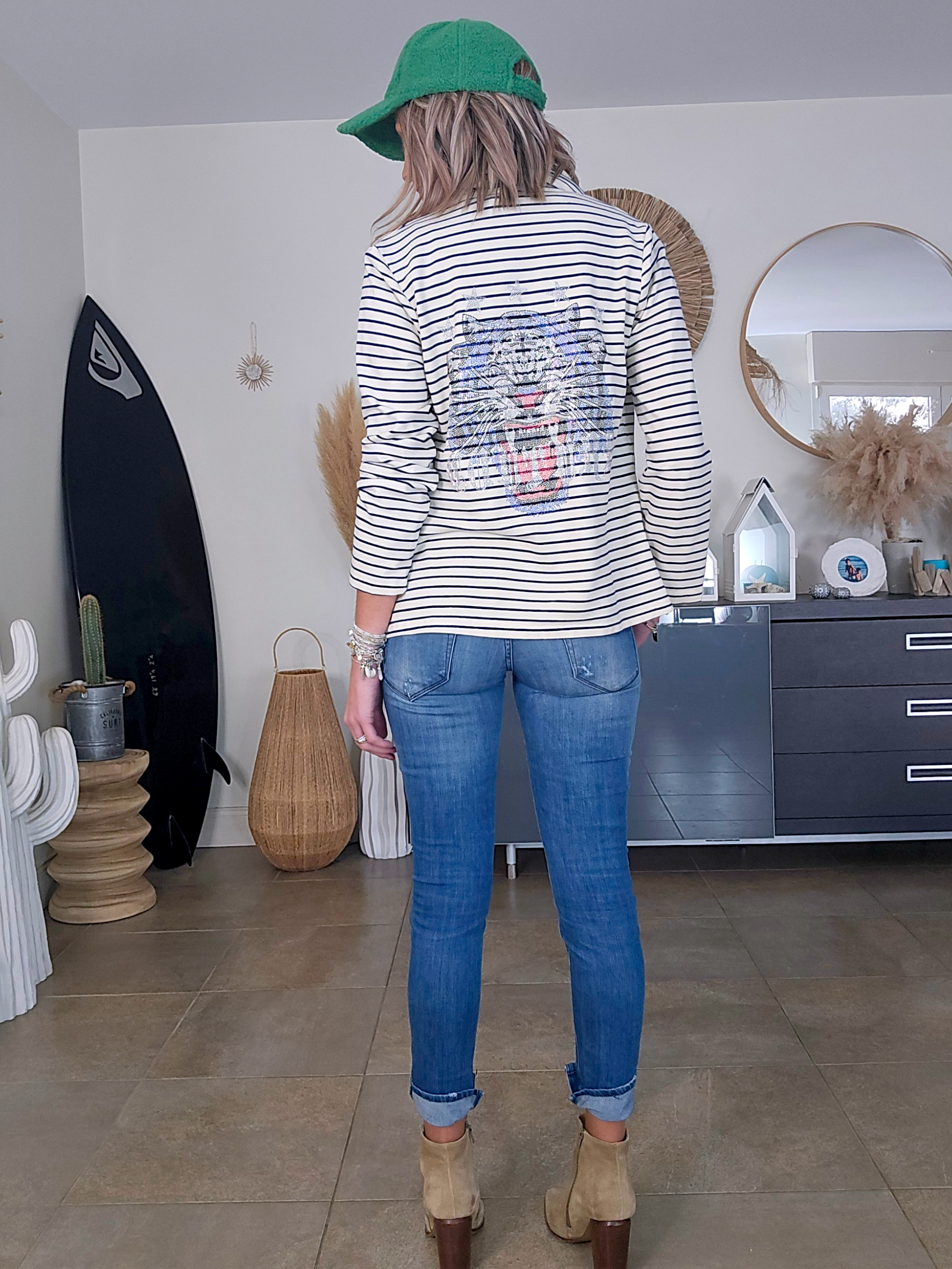 Veste marinière à tigre à sequins - 𝐌𝐚𝐫𝐢𝐧𝐚𝟒𝟒𝐟𝐚𝐦𝐢𝐥𝐲
