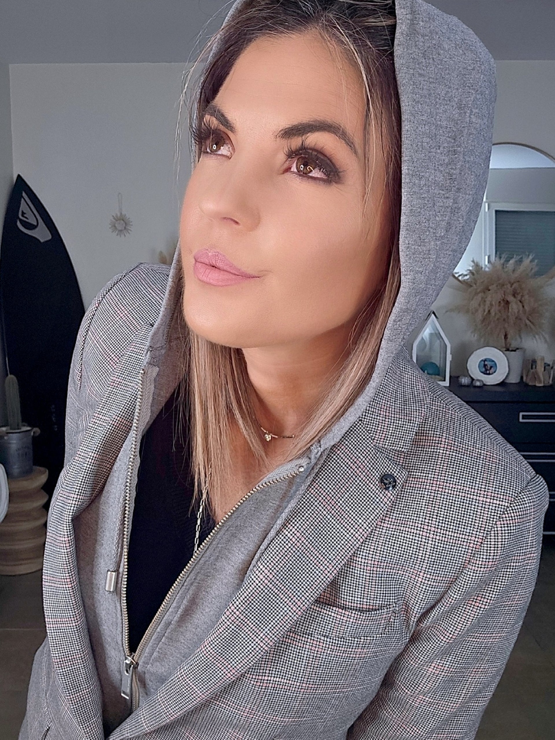 Veste à capuche à imprimé à carreaux - 𝐌𝐚𝐫𝐢𝐧𝐚𝟒𝟒𝐟𝐚𝐦𝐢𝐥𝐲