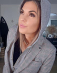 Veste à capuche à imprimé à carreaux - 𝐌𝐚𝐫𝐢𝐧𝐚𝟒𝟒𝐟𝐚𝐦𝐢𝐥𝐲