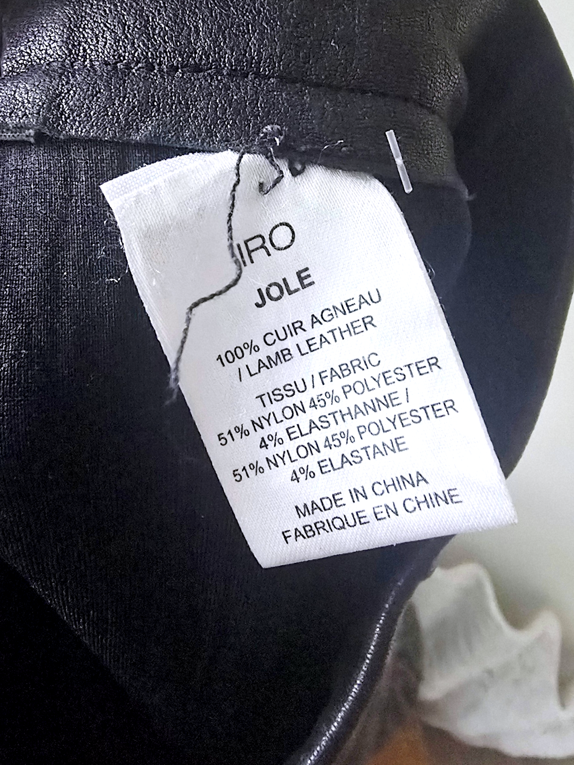 Legging noir bi-matière avec cuir - 𝐌𝐚𝐫𝐢𝐧𝐚𝟒𝟒𝐟𝐚𝐦𝐢𝐥𝐲