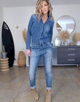 Combinaison en jean bleu délavé - 𝐌𝐚𝐫𝐢𝐧𝐚𝟒𝟒𝐟𝐚𝐦𝐢𝐥𝐲
