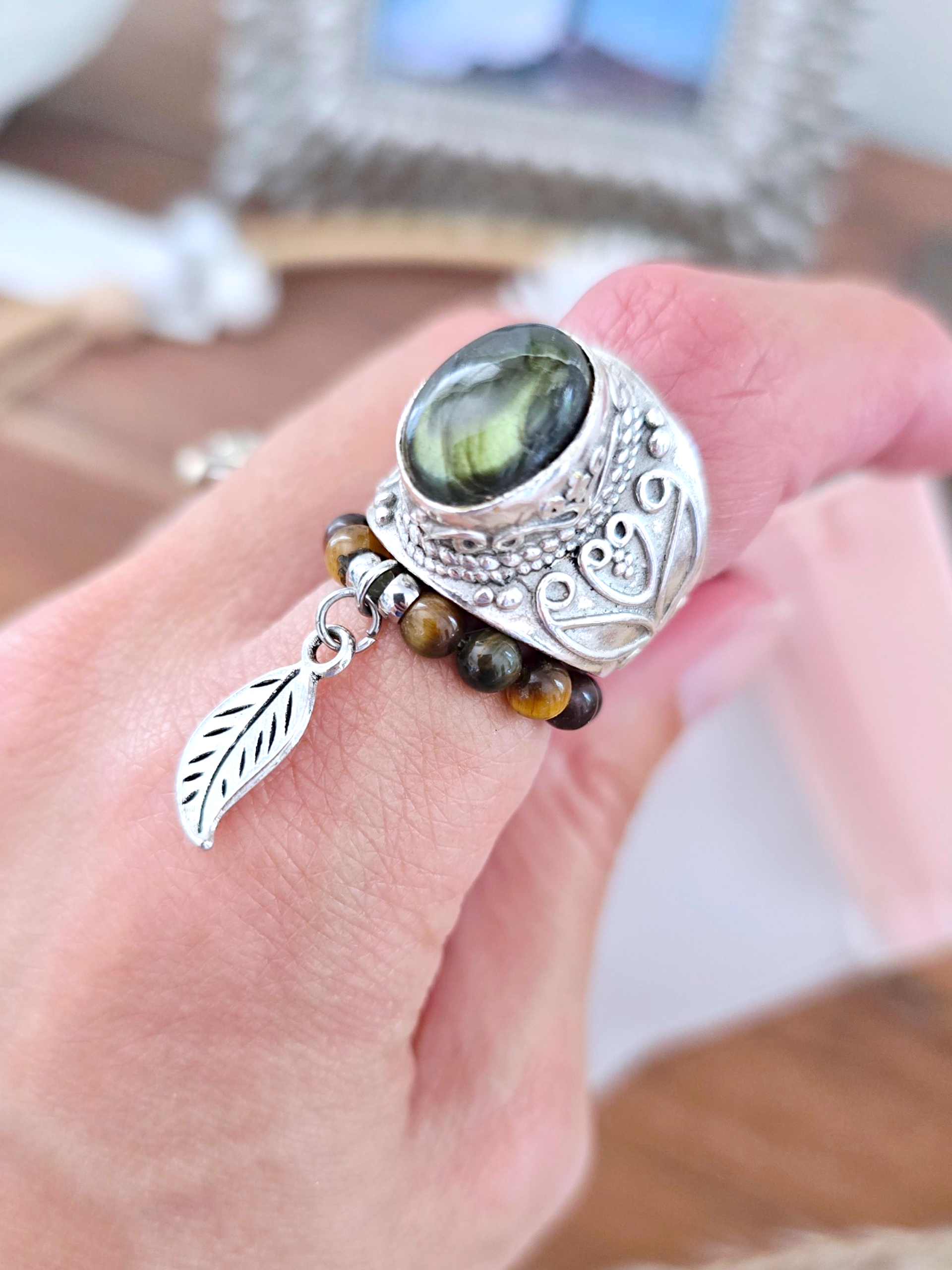 Bague indienne - 𝐌𝐚𝐫𝐢𝐧𝐚𝟒𝟒𝐟𝐚𝐦𝐢𝐥𝐲