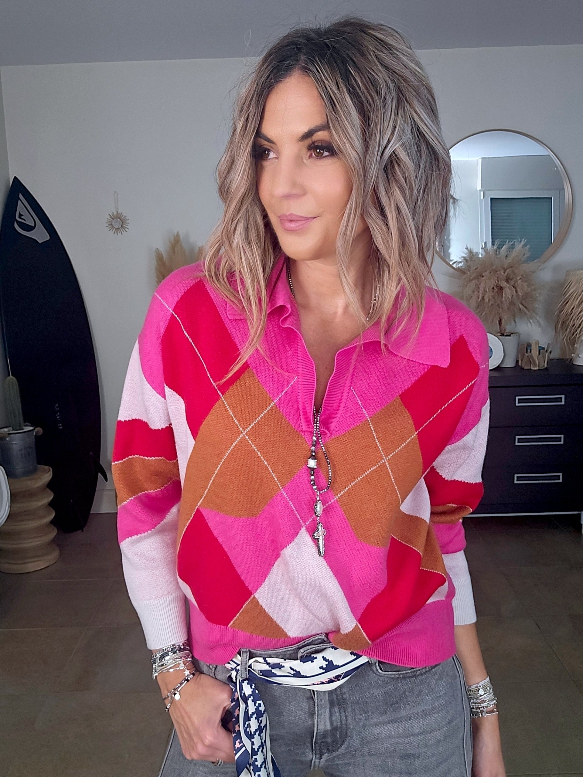 Pull damiers rose - 𝐌𝐚𝐫𝐢𝐧𝐚𝟒𝟒𝐟𝐚𝐦𝐢𝐥𝐲