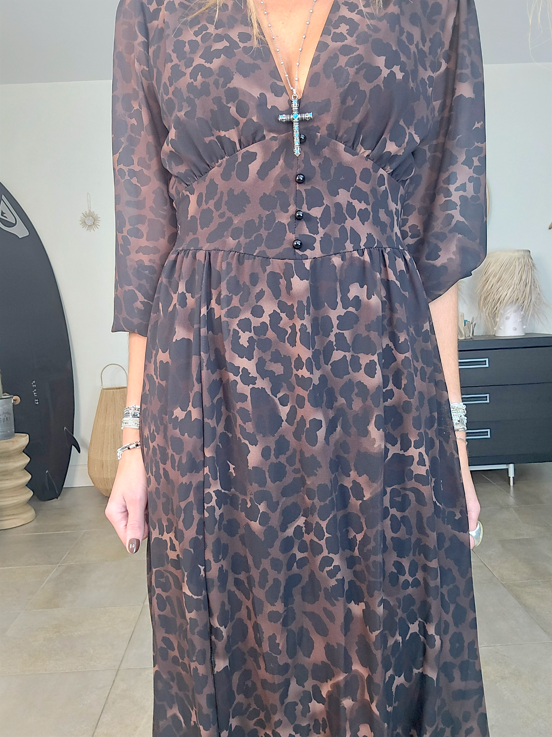Robe longue marron à imprimé léopard - 𝐌𝐚𝐫𝐢𝐧𝐚𝟒𝟒𝐟𝐚𝐦𝐢𝐥𝐲