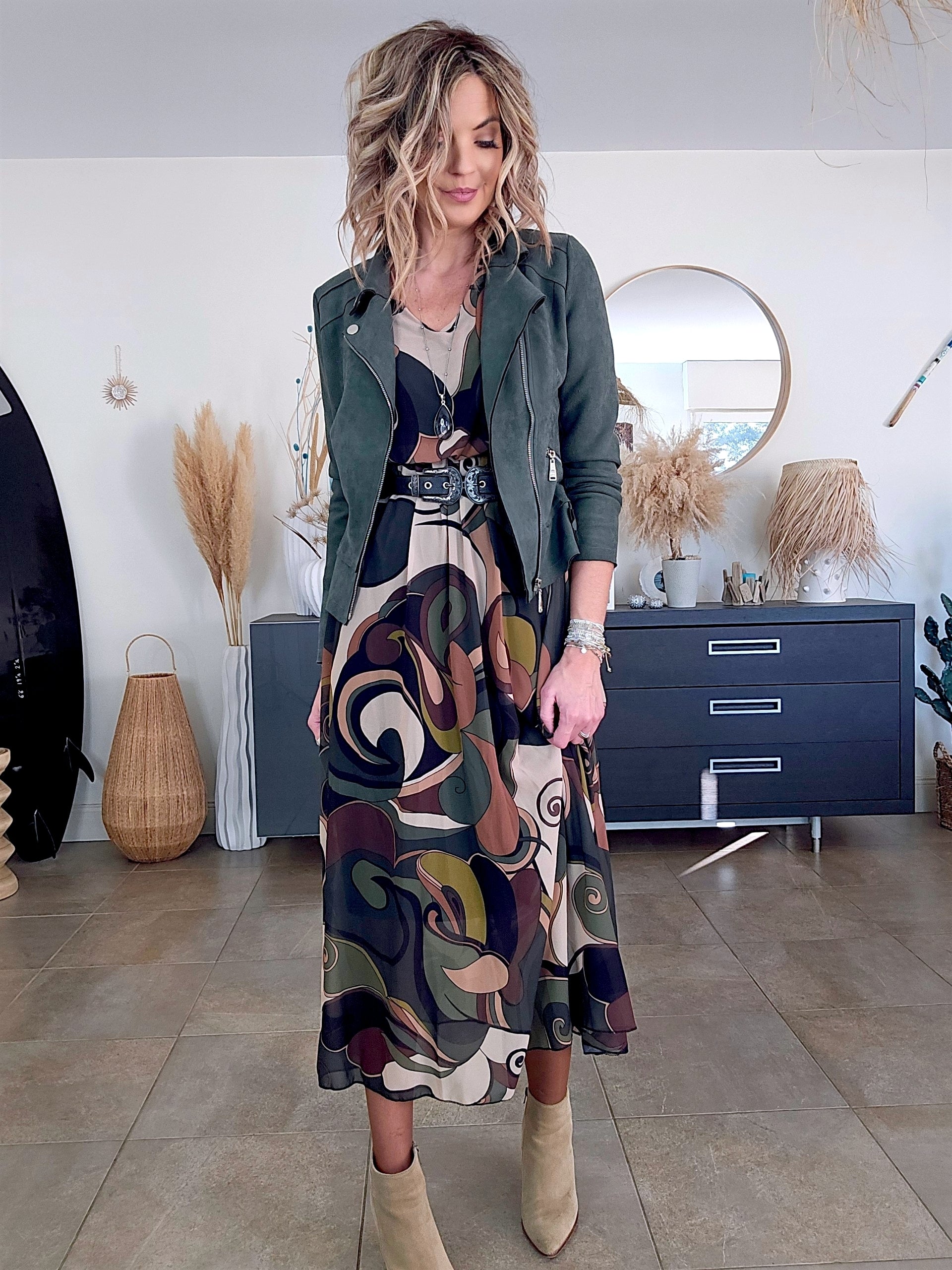 Robe kaki 7/8è à imprimé - 𝐌𝐚𝐫𝐢𝐧𝐚𝟒𝟒𝐟𝐚𝐦𝐢𝐥𝐲