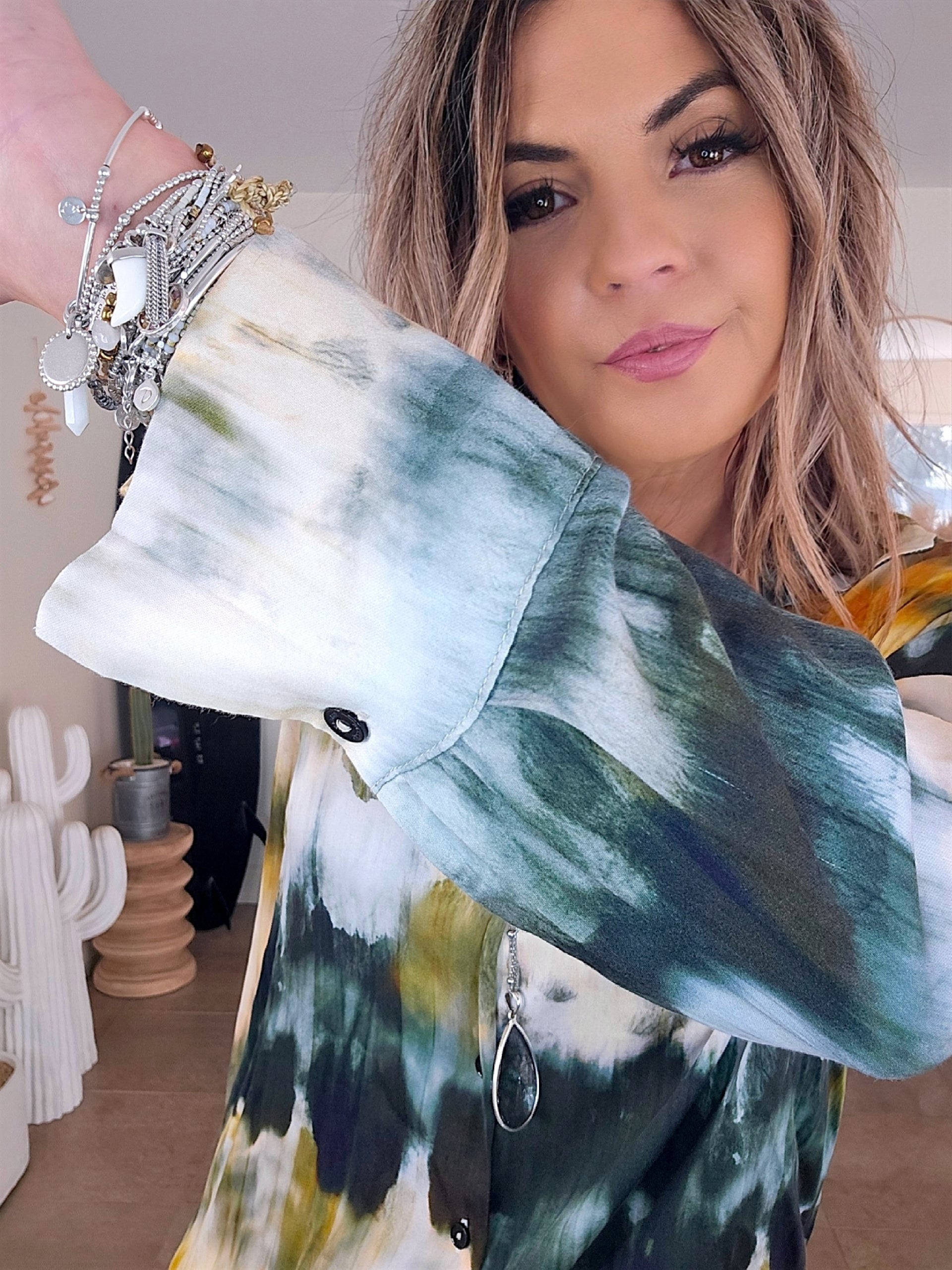 Chemise tie and dye kaki et jaune - 𝐌𝐚𝐫𝐢𝐧𝐚𝟒𝟒𝐟𝐚𝐦𝐢𝐥𝐲