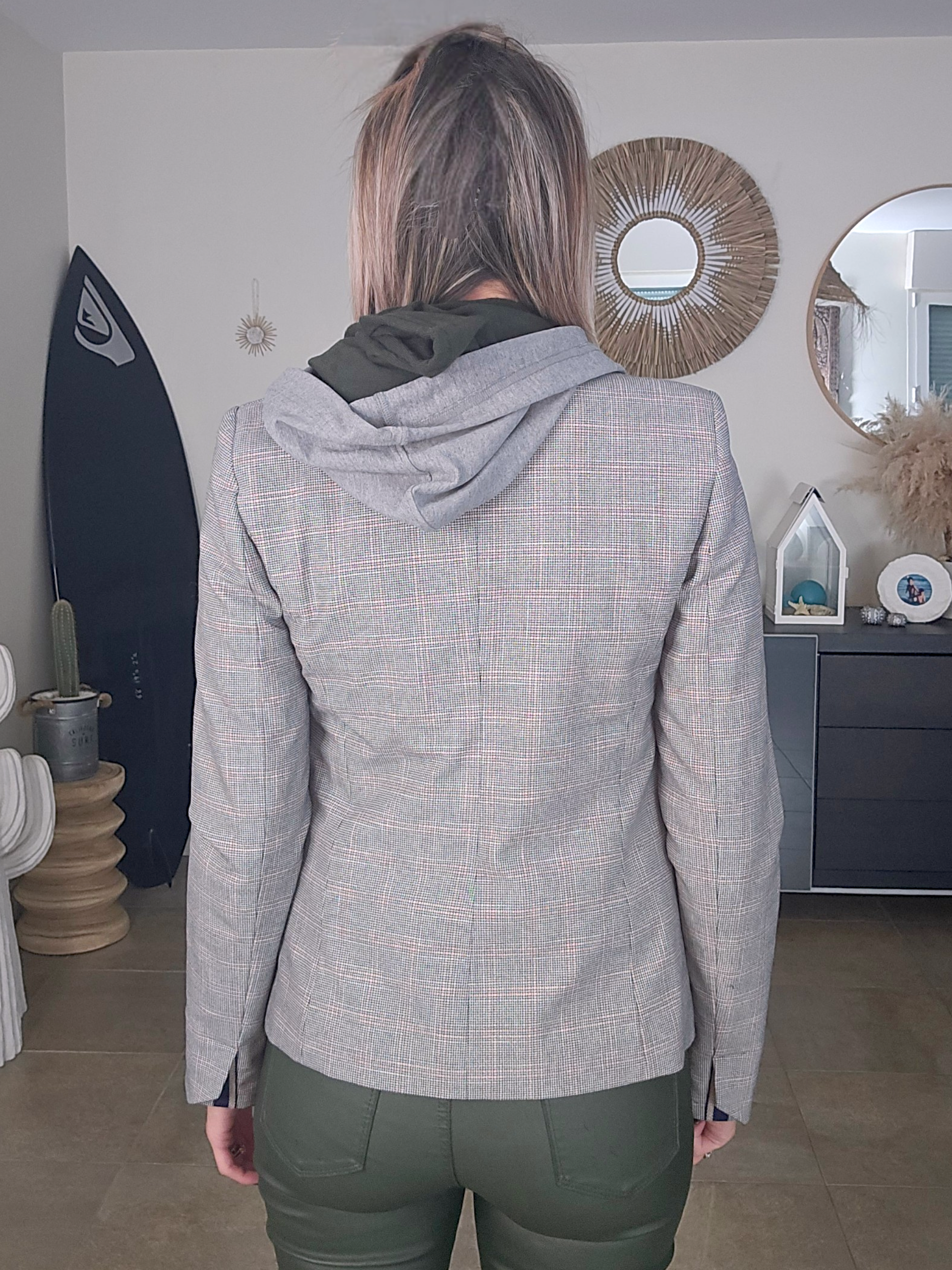 Veste à capuche à imprimé à carreaux - 𝐌𝐚𝐫𝐢𝐧𝐚𝟒𝟒𝐟𝐚𝐦𝐢𝐥𝐲