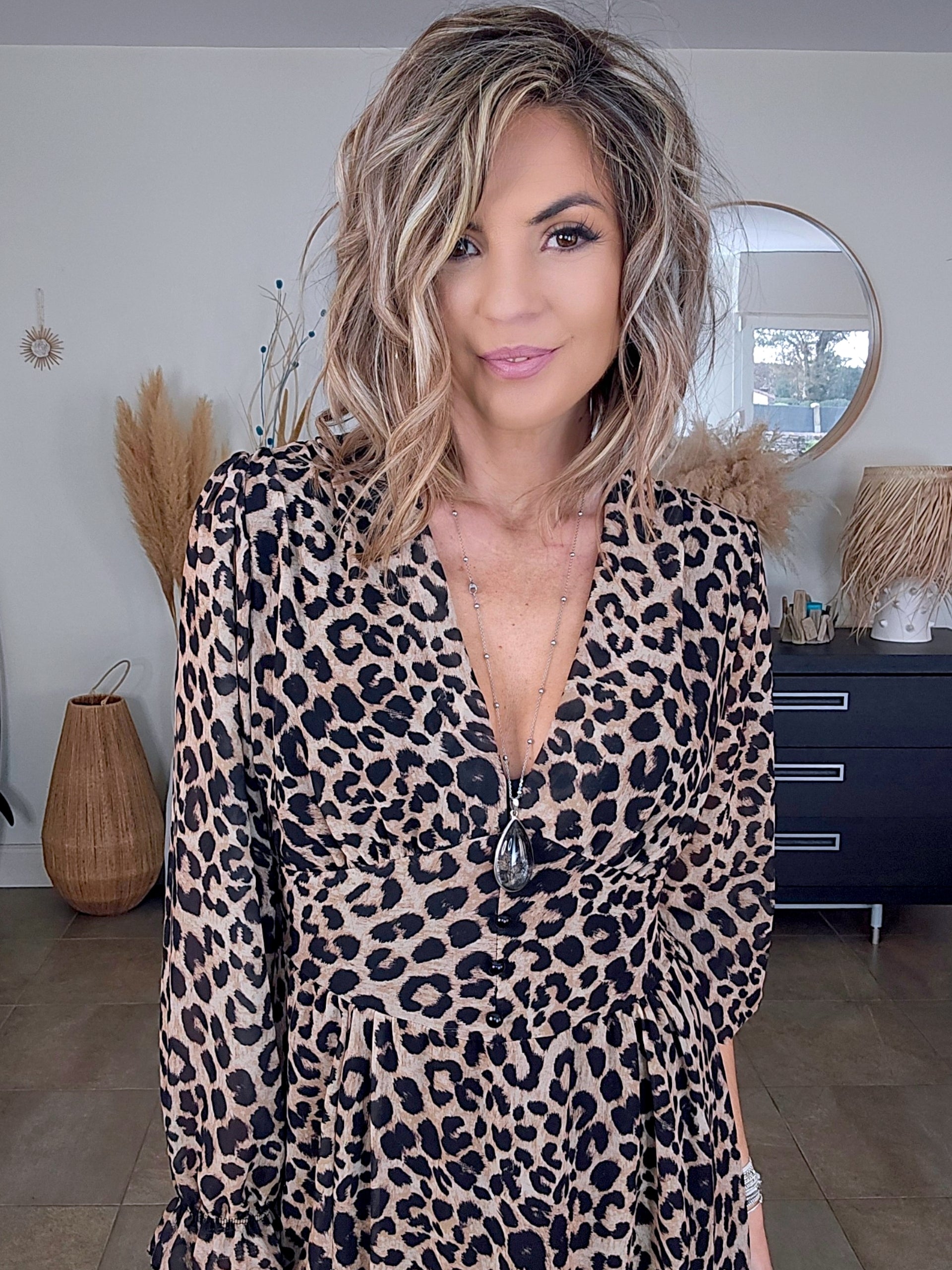 Robe 7/8è  imprimé léopard - 𝐌𝐚𝐫𝐢𝐧𝐚𝟒𝟒𝐟𝐚𝐦𝐢𝐥𝐲