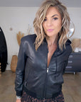 Bombers noir cuir véritable - 𝐌𝐚𝐫𝐢𝐧𝐚𝟒𝟒𝐟𝐚𝐦𝐢𝐥𝐲