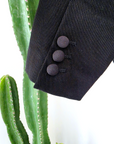 Veste courte et cintrée noire - 𝐌𝐚𝐫𝐢𝐧𝐚𝟒𝟒𝐟𝐚𝐦𝐢𝐥𝐲