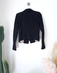 Veste courte et cintrée noire - 𝐌𝐚𝐫𝐢𝐧𝐚𝟒𝟒𝐟𝐚𝐦𝐢𝐥𝐲