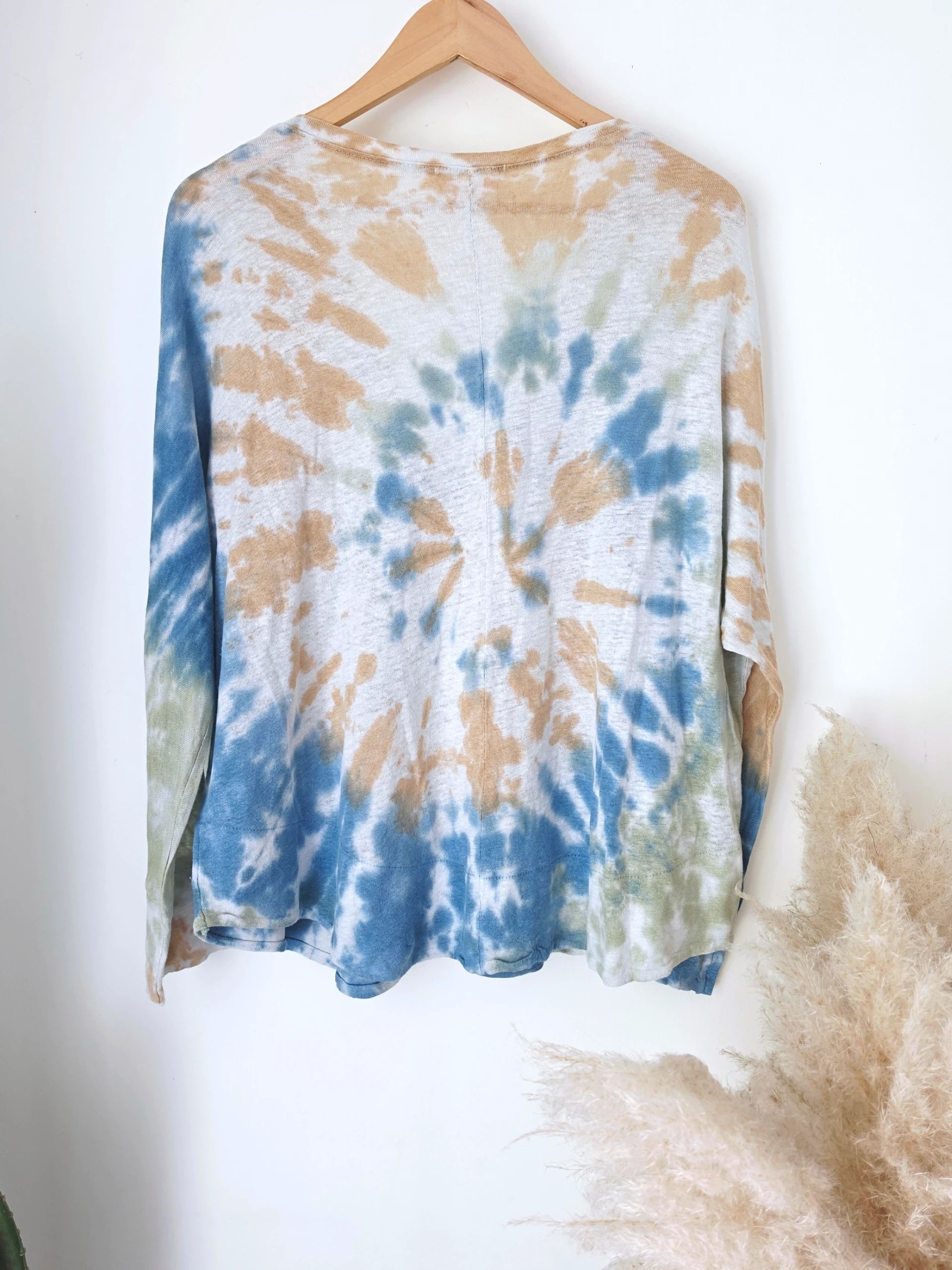 Haut tie and dye - 𝐌𝐚𝐫𝐢𝐧𝐚𝟒𝟒𝐟𝐚𝐦𝐢𝐥𝐲