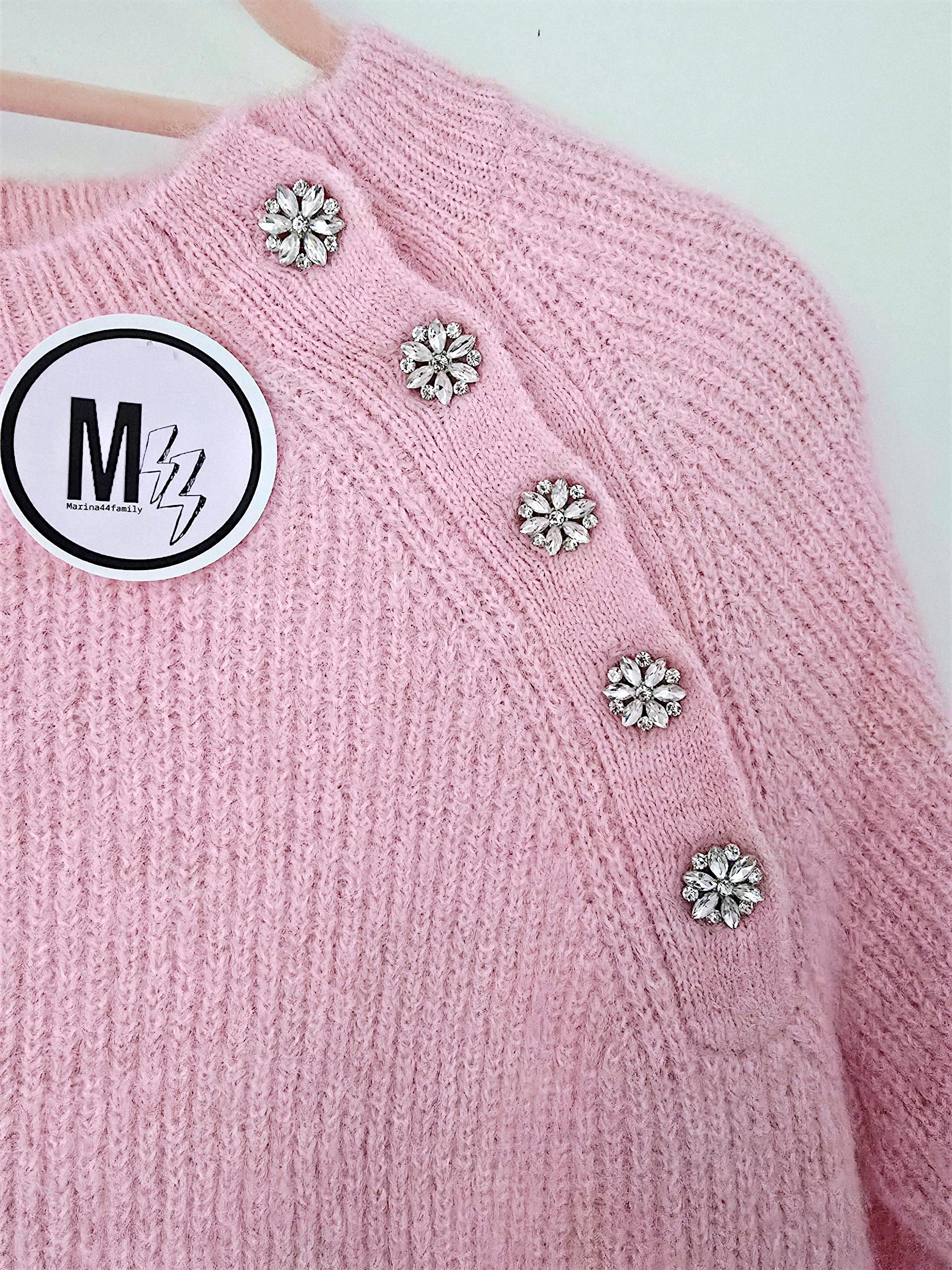 Pull rose à maille chaude - 𝐌𝐚𝐫𝐢𝐧𝐚𝟒𝟒𝐟𝐚𝐦𝐢𝐥𝐲