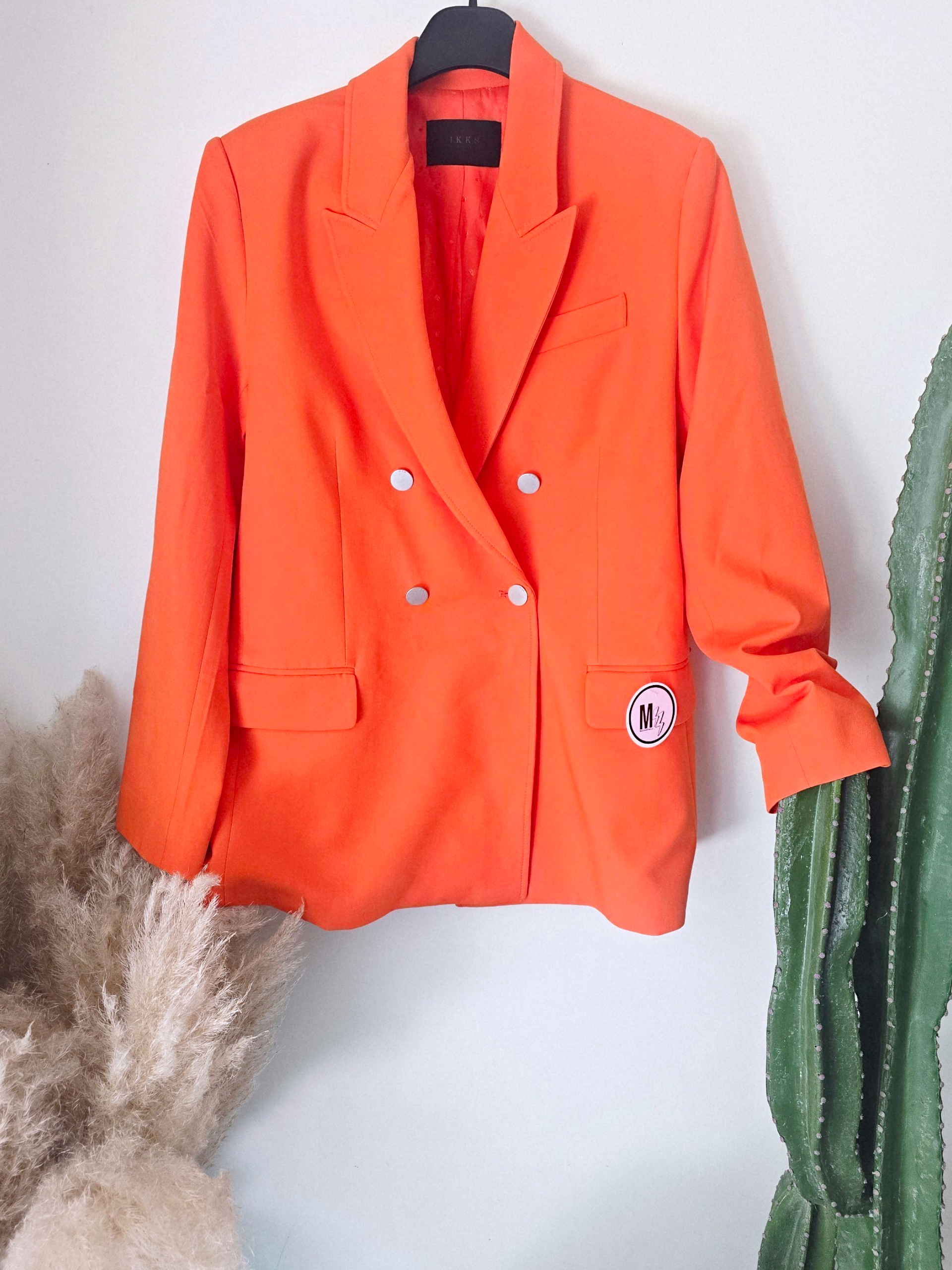 Blazer orange - 𝐌𝐚𝐫𝐢𝐧𝐚𝟒𝟒𝐟𝐚𝐦𝐢𝐥𝐲