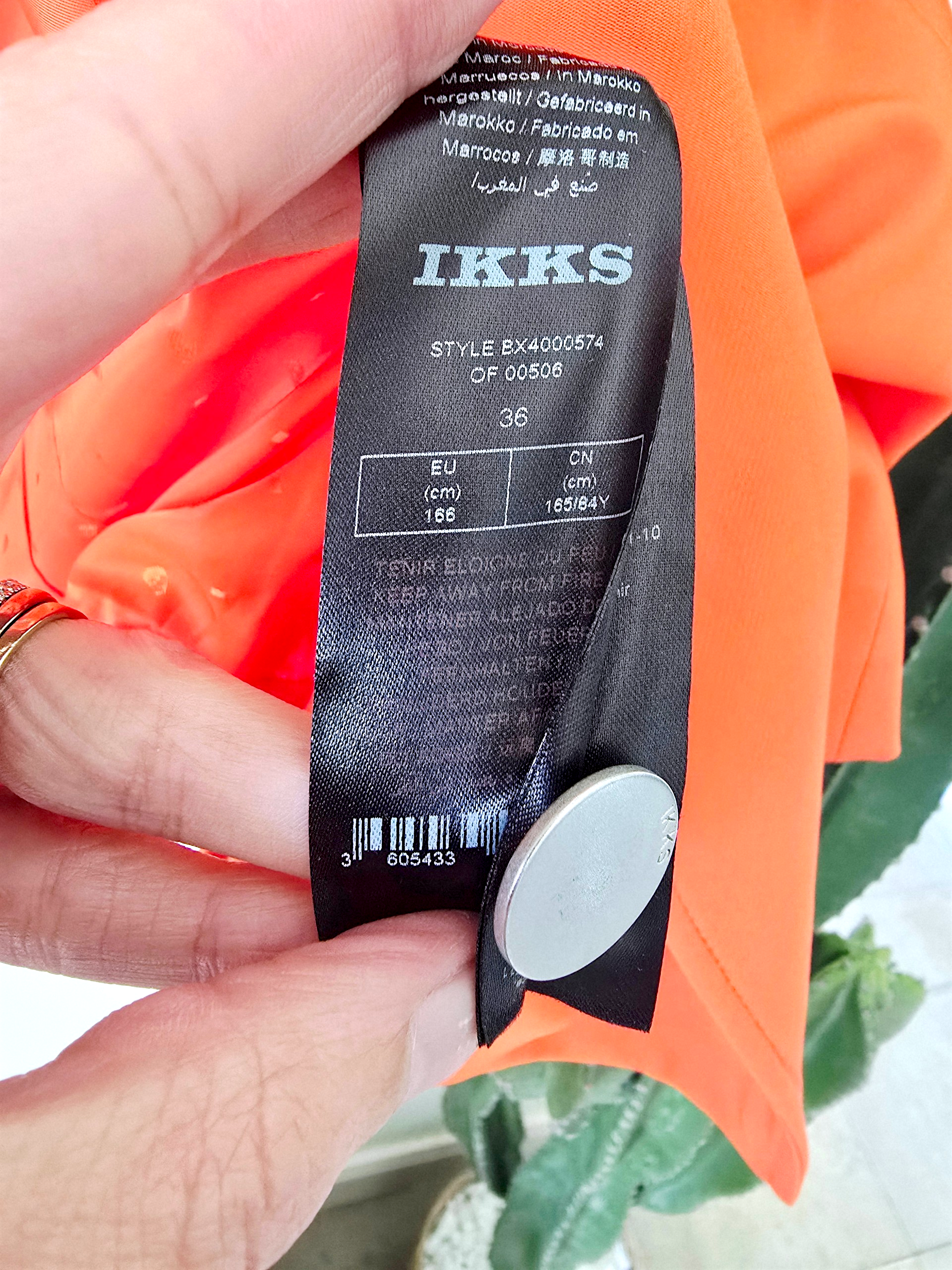 Blazer orange - 𝐌𝐚𝐫𝐢𝐧𝐚𝟒𝟒𝐟𝐚𝐦𝐢𝐥𝐲