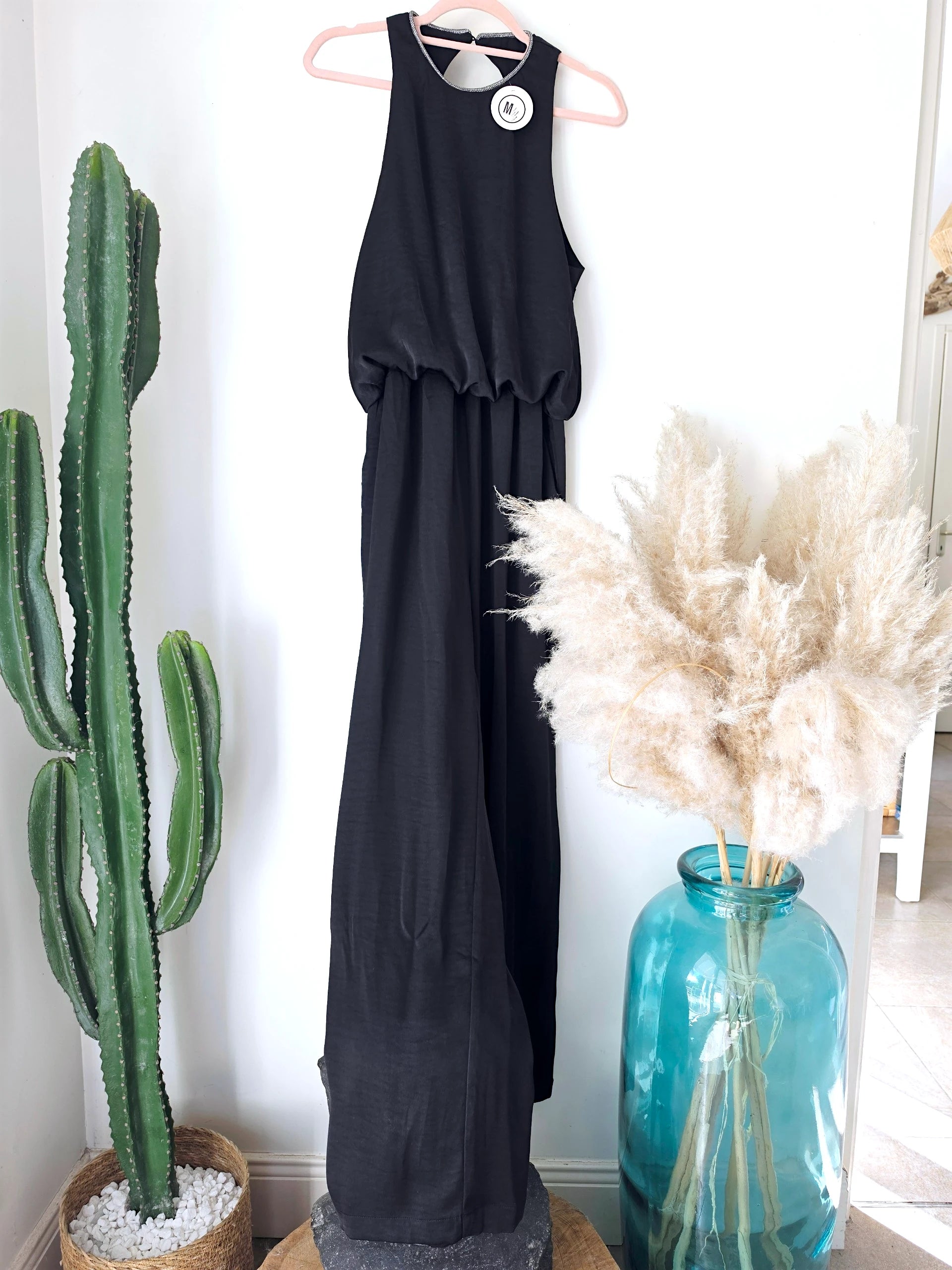 Combinaison chic noire - 𝐌𝐚𝐫𝐢𝐧𝐚𝟒𝟒𝐟𝐚𝐦𝐢𝐥𝐲