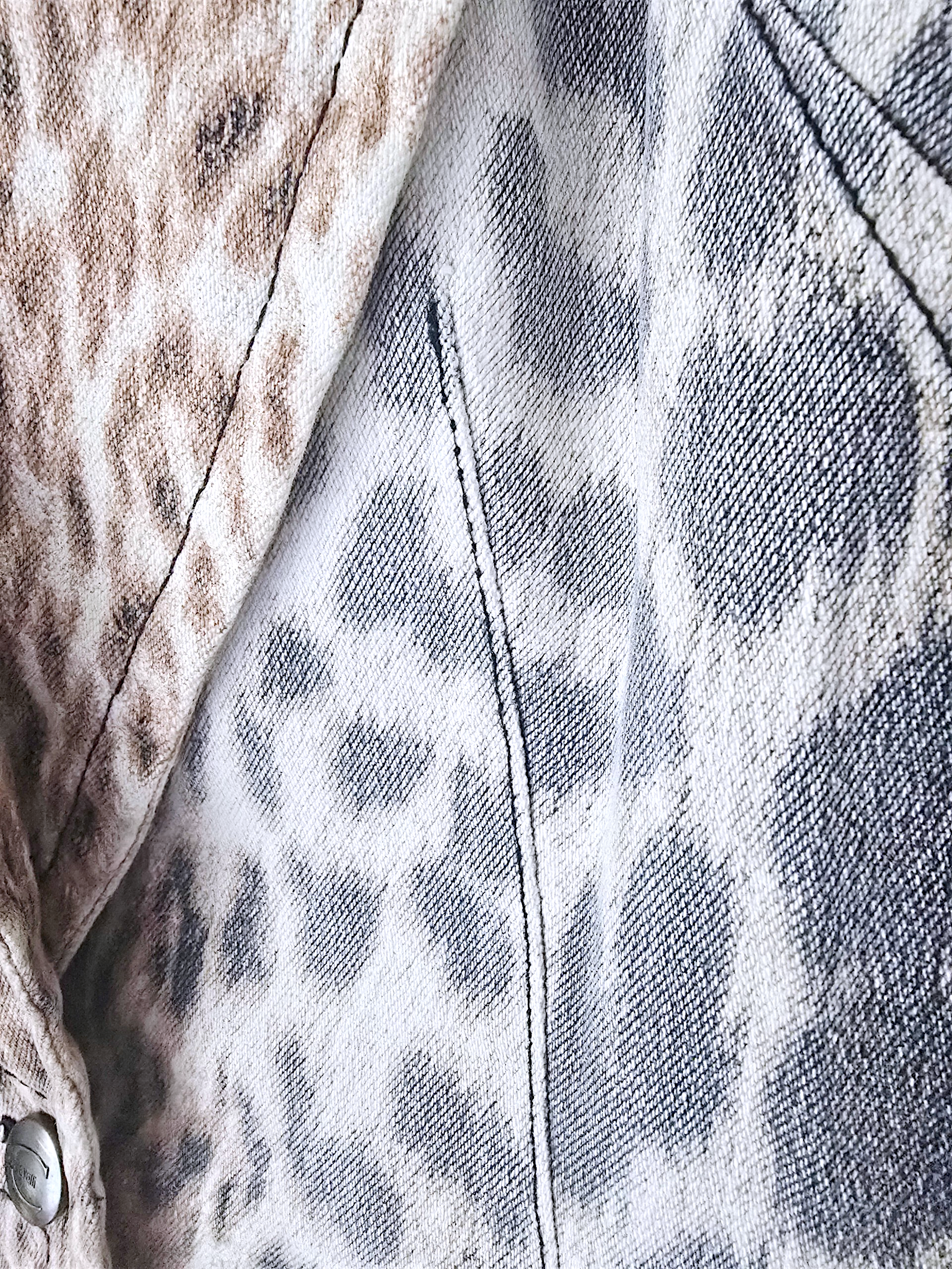 Veste en jean à imprimé léopard - 𝐌𝐚𝐫𝐢𝐧𝐚𝟒𝟒𝐟𝐚𝐦𝐢𝐥𝐲