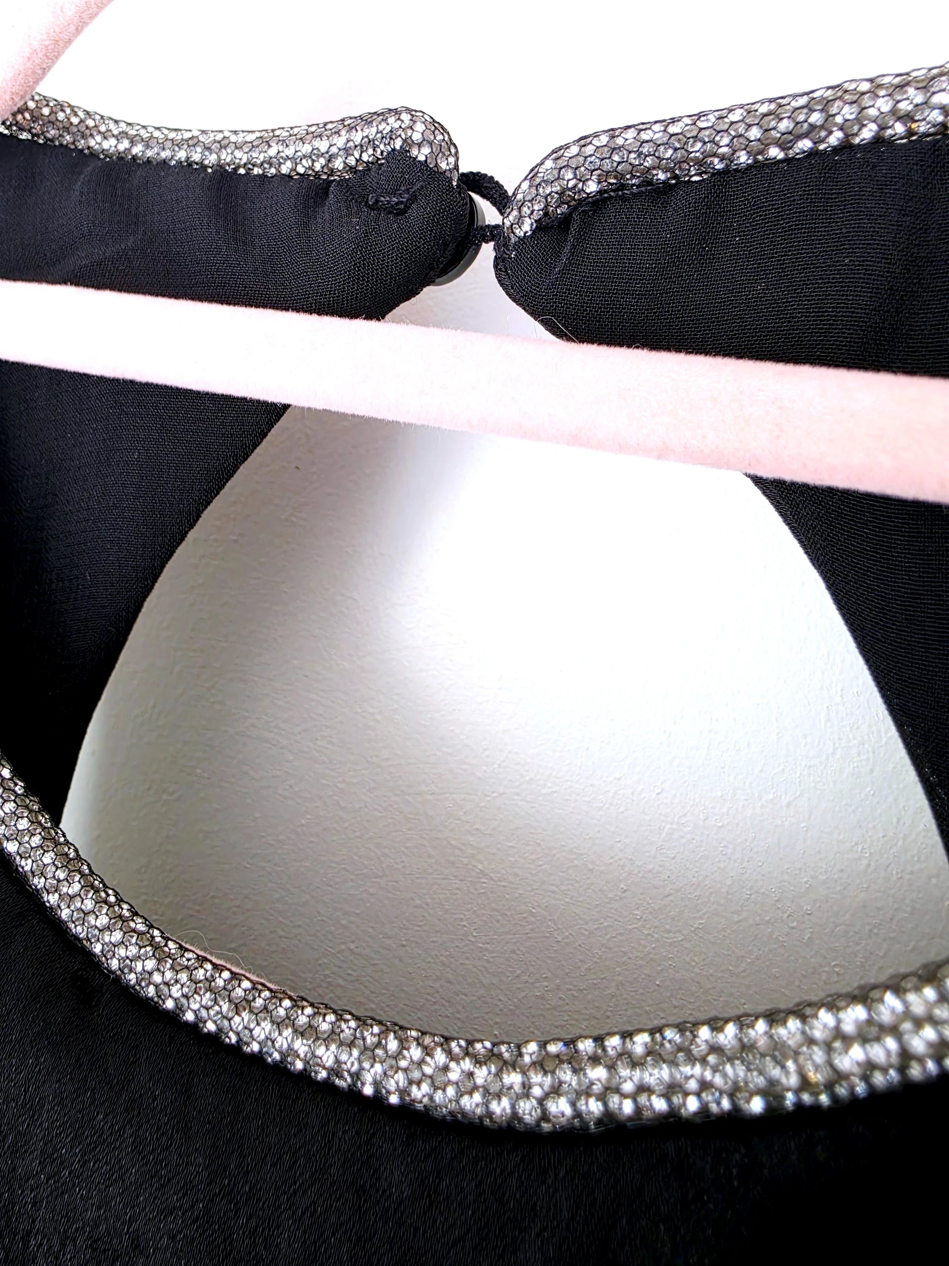 Combinaison chic noire - 𝐌𝐚𝐫𝐢𝐧𝐚𝟒𝟒𝐟𝐚𝐦𝐢𝐥𝐲