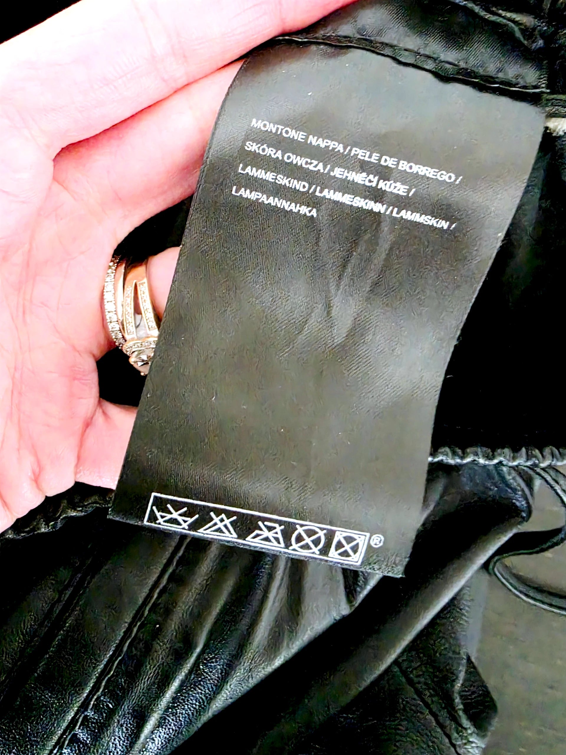 Jeeging noir 100% cuir - 𝐌𝐚𝐫𝐢𝐧𝐚𝟒𝟒𝐟𝐚𝐦𝐢𝐥𝐲