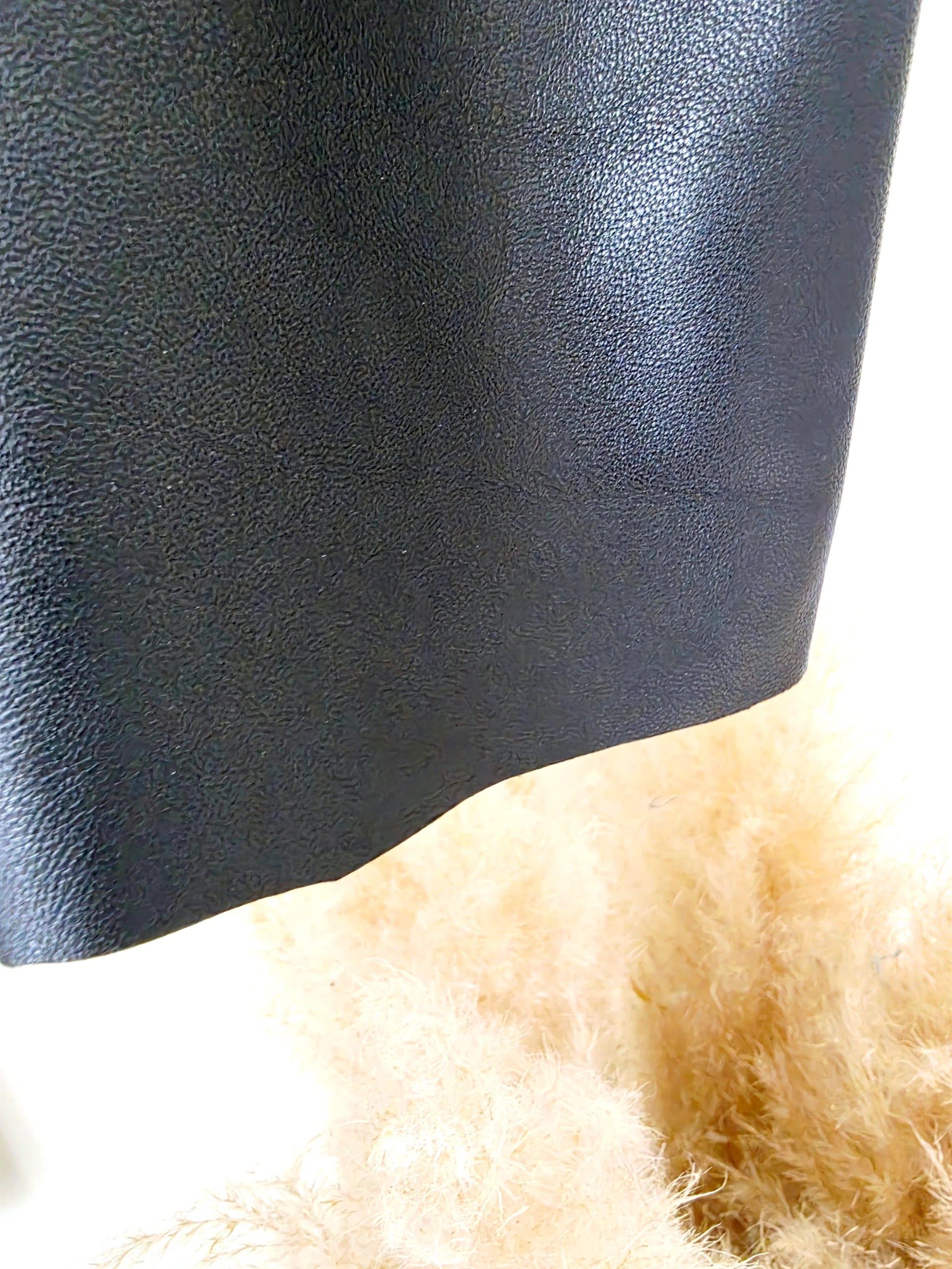 Jeeging noir 100% cuir - 𝐌𝐚𝐫𝐢𝐧𝐚𝟒𝟒𝐟𝐚𝐦𝐢𝐥𝐲