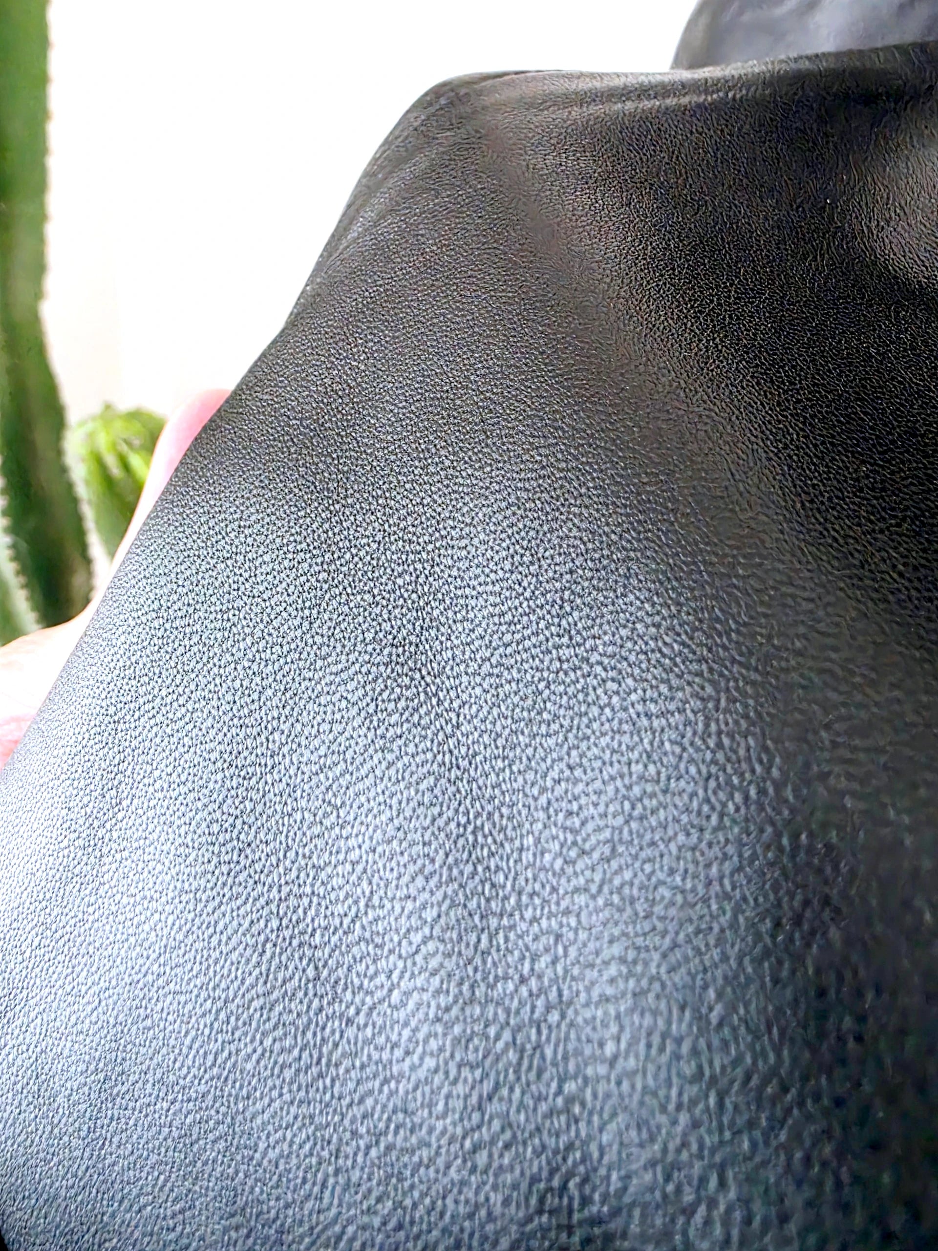Jeeging noir 100% cuir - 𝐌𝐚𝐫𝐢𝐧𝐚𝟒𝟒𝐟𝐚𝐦𝐢𝐥𝐲