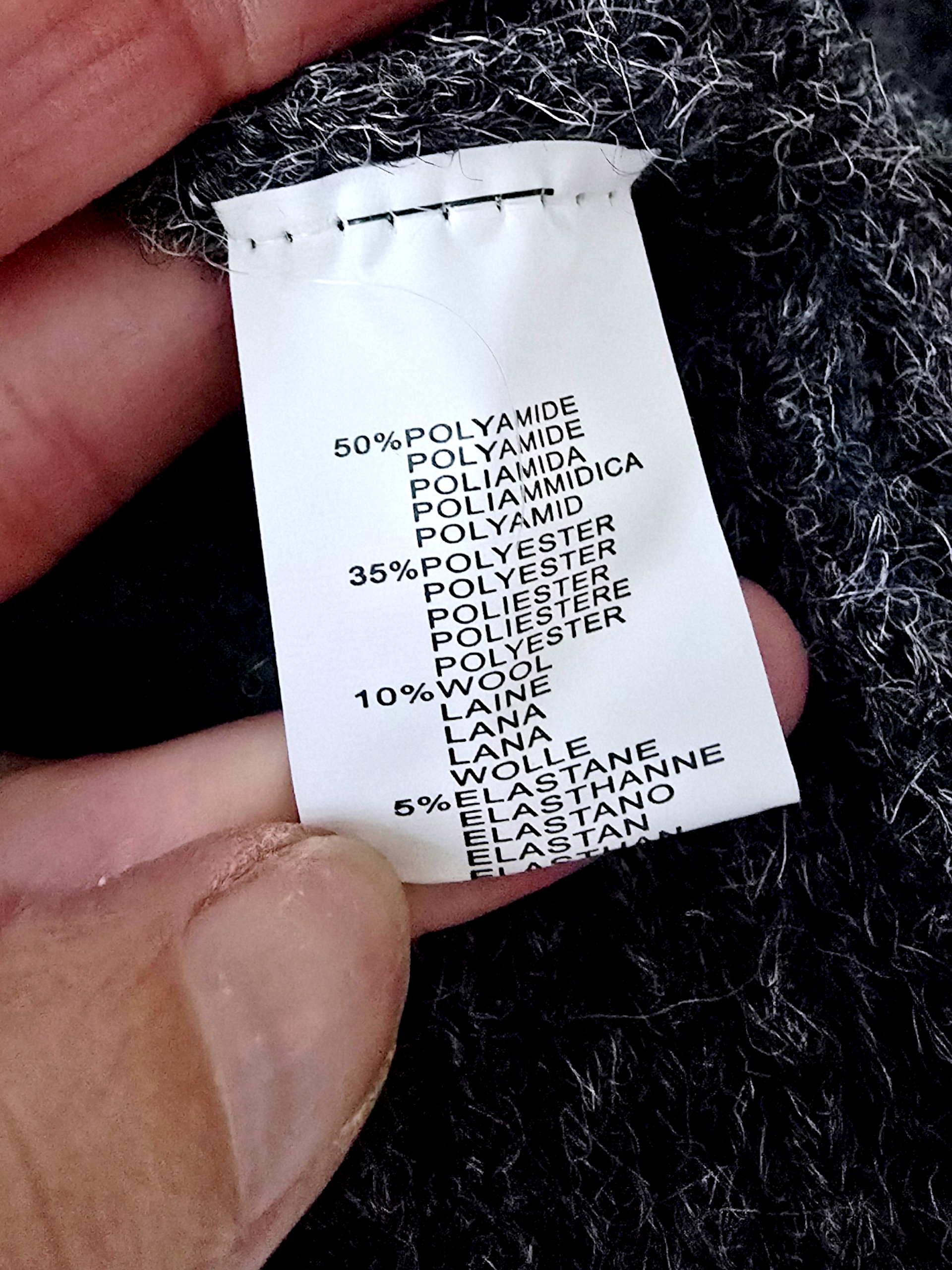Pull gris anthracite à maille douce et chaude - 𝐌𝐚𝐫𝐢𝐧𝐚𝟒𝟒𝐟𝐚𝐦𝐢𝐥𝐲