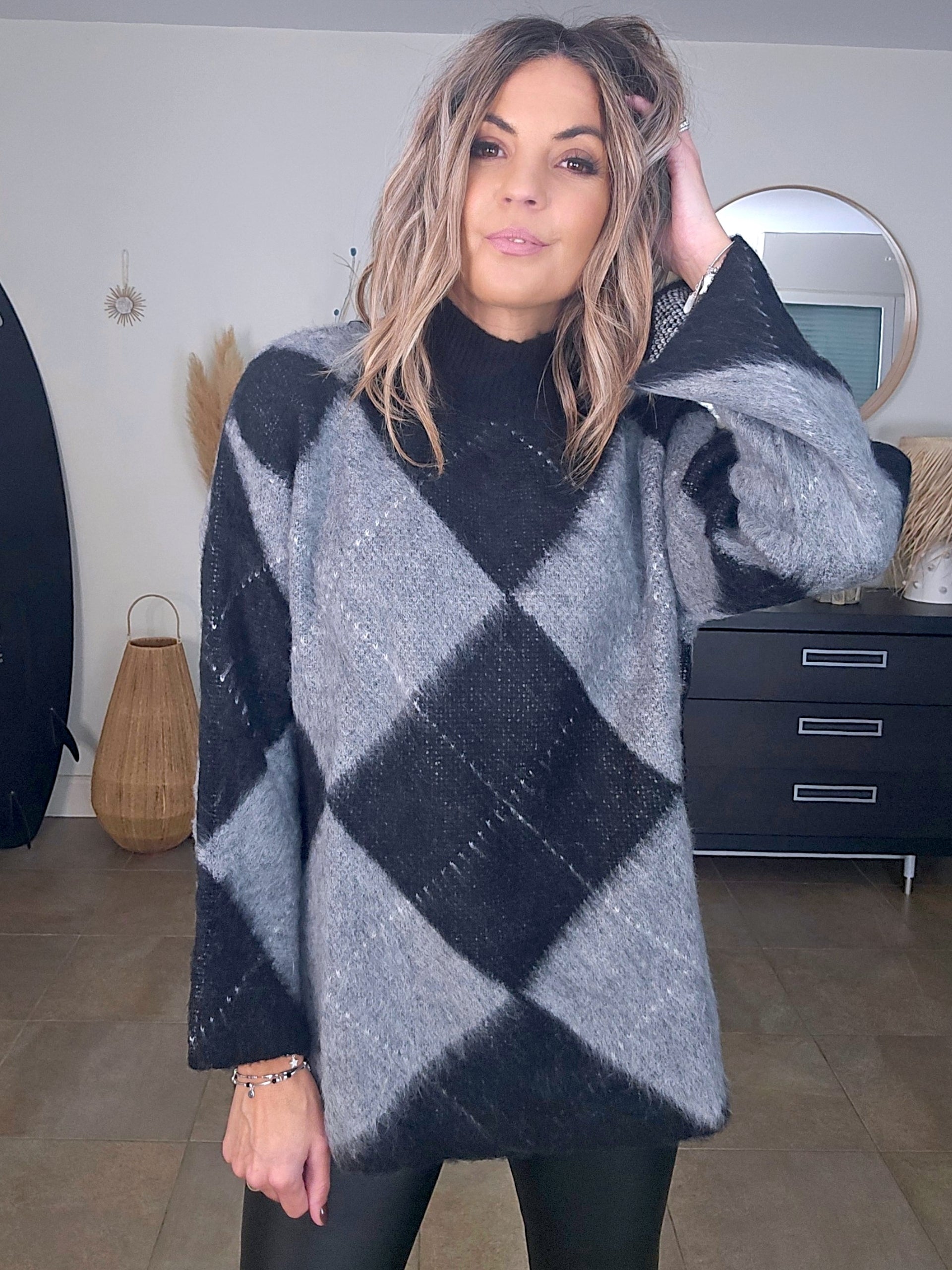 Pull tunique en damier noir - 𝐌𝐚𝐫𝐢𝐧𝐚𝟒𝟒𝐟𝐚𝐦𝐢𝐥𝐲