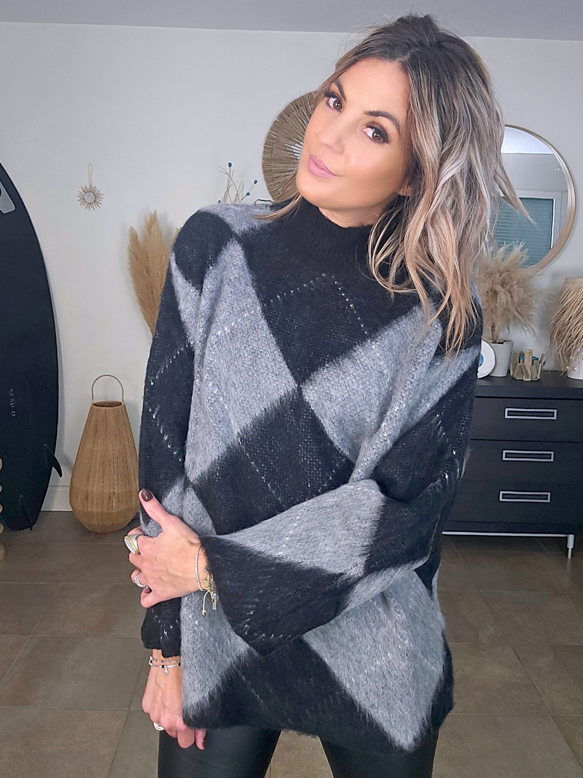 Pull tunique en damier noir - 𝐌𝐚𝐫𝐢𝐧𝐚𝟒𝟒𝐟𝐚𝐦𝐢𝐥𝐲