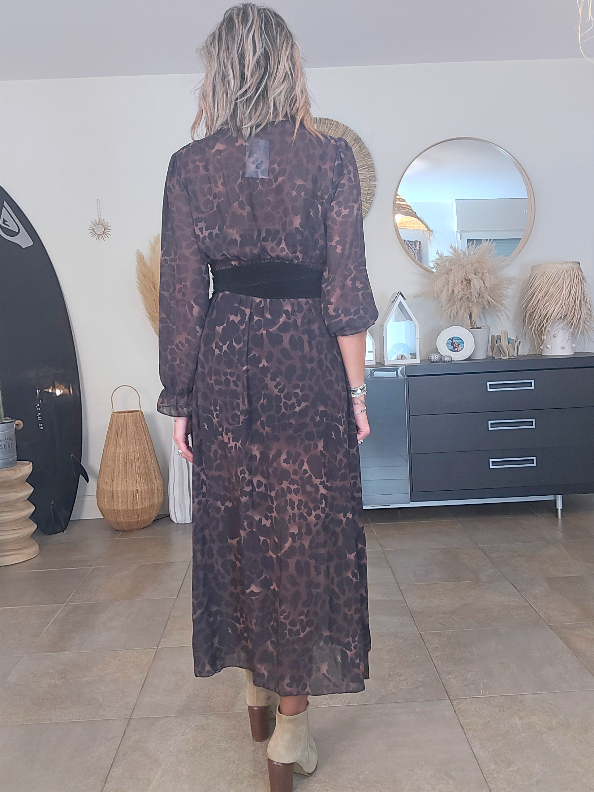 Robe longue marron à imprimé léopard - 𝐌𝐚𝐫𝐢𝐧𝐚𝟒𝟒𝐟𝐚𝐦𝐢𝐥𝐲