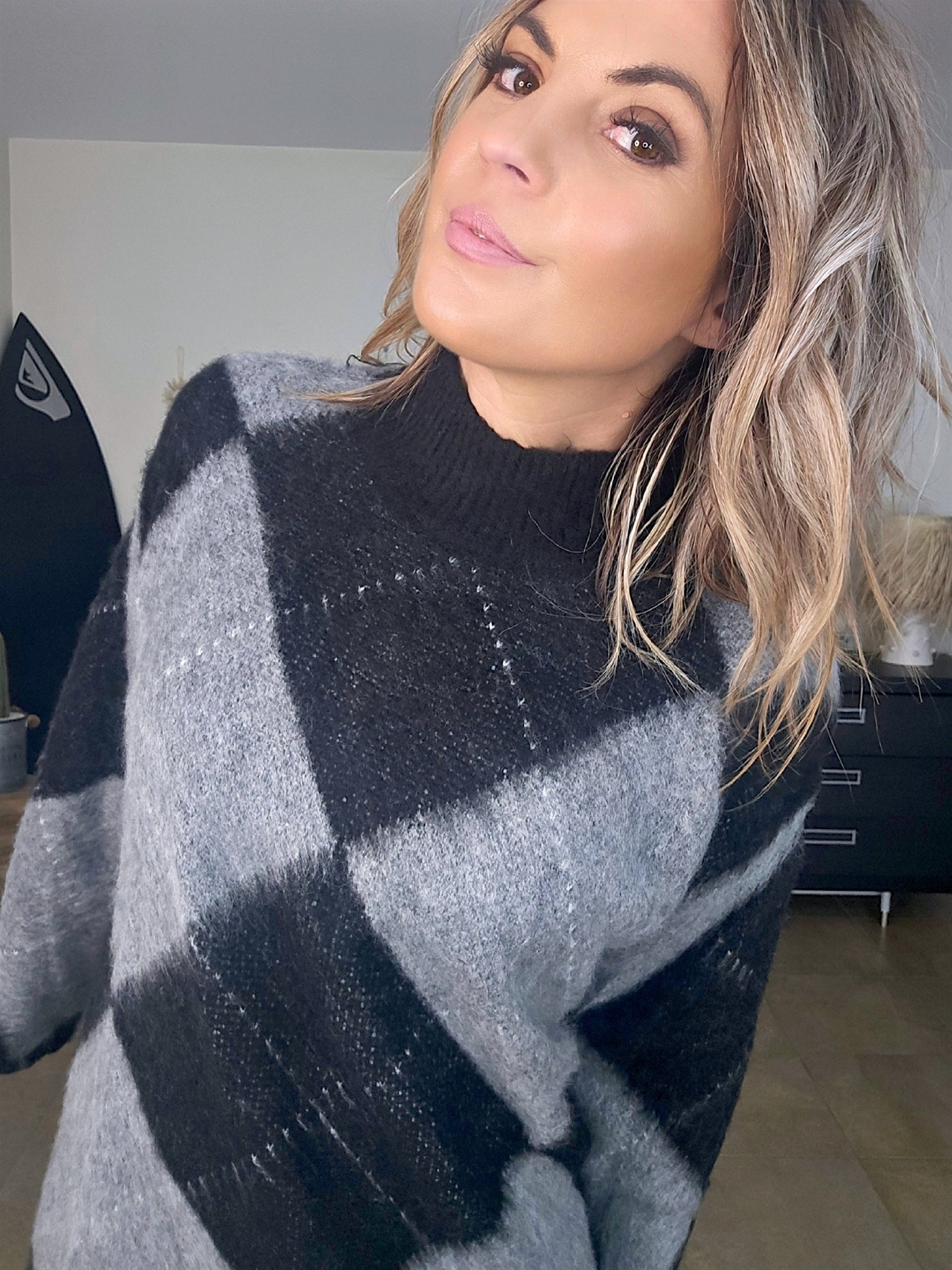 Pull tunique en damier noir - 𝐌𝐚𝐫𝐢𝐧𝐚𝟒𝟒𝐟𝐚𝐦𝐢𝐥𝐲