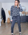 Pull chaud à imprimé léopard gris et noir - 𝐌𝐚𝐫𝐢𝐧𝐚𝟒𝟒𝐟𝐚𝐦𝐢𝐥𝐲