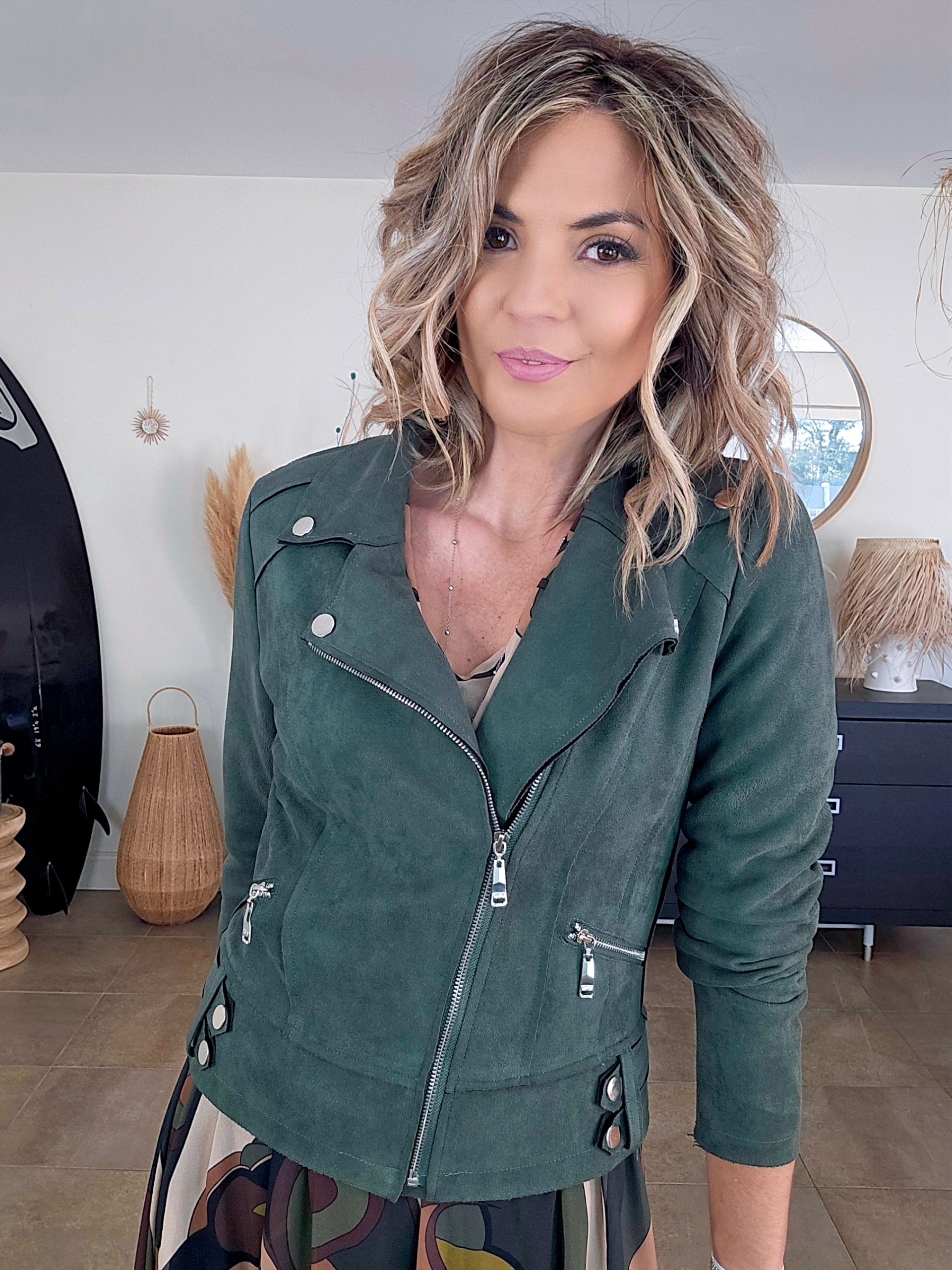 Perfecto suédine kaki vert - 𝐌𝐚𝐫𝐢𝐧𝐚𝟒𝟒𝐟𝐚𝐦𝐢𝐥𝐲