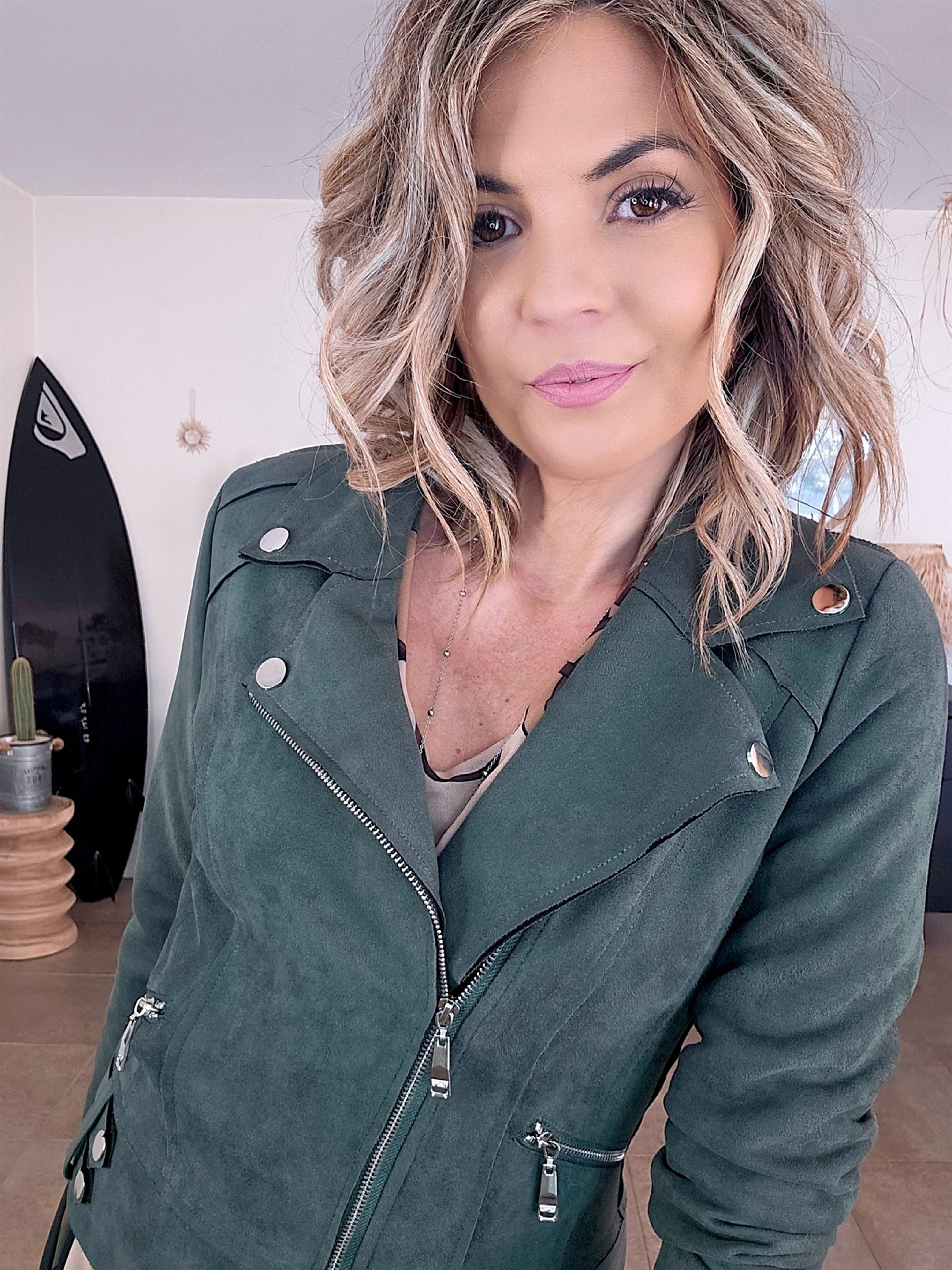 Perfecto suédine kaki vert - 𝐌𝐚𝐫𝐢𝐧𝐚𝟒𝟒𝐟𝐚𝐦𝐢𝐥𝐲