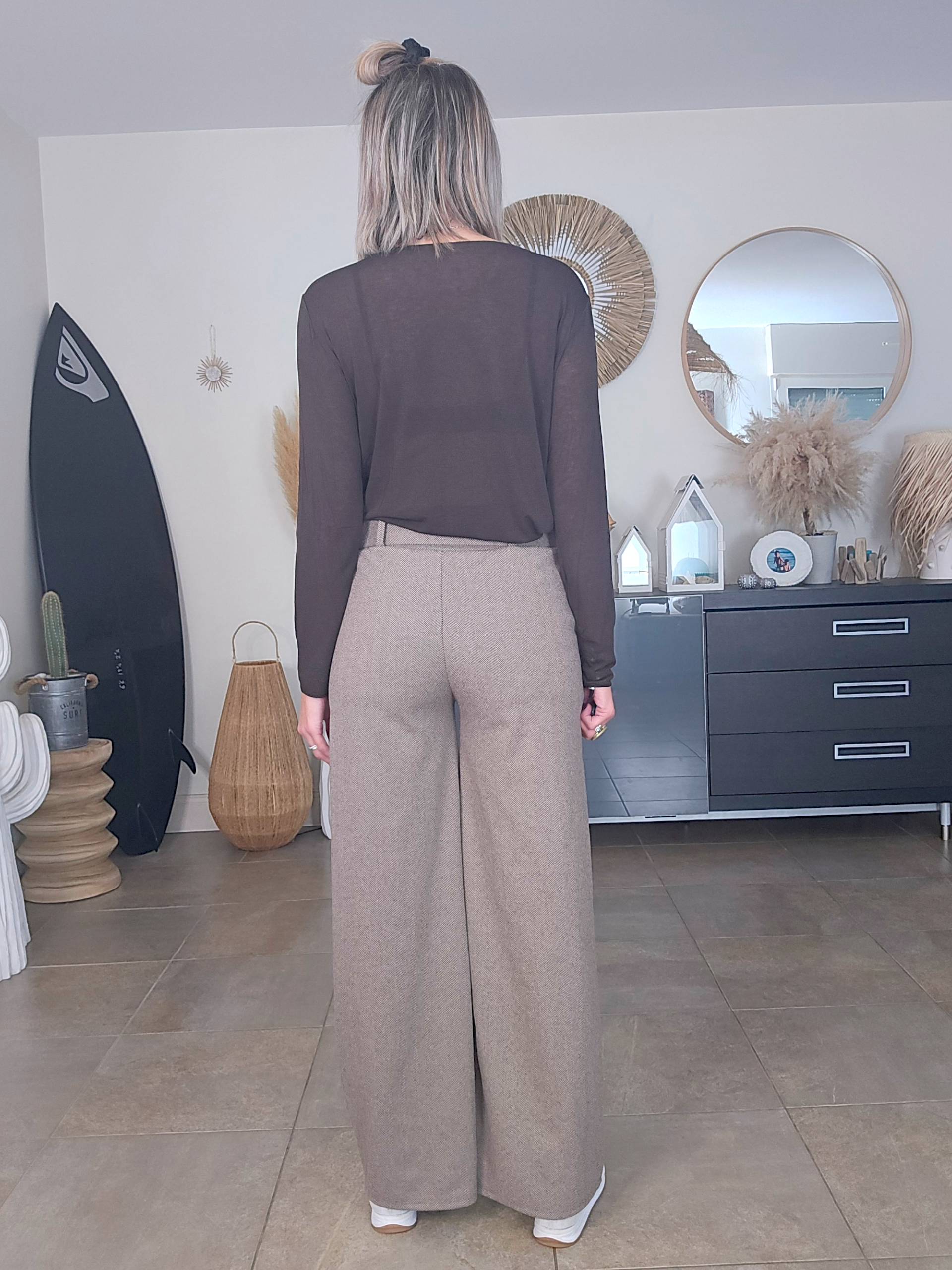 Pantalon chevrons beige longueur normale - 𝐌𝐚𝐫𝐢𝐧𝐚𝟒𝟒𝐟𝐚𝐦𝐢𝐥𝐲